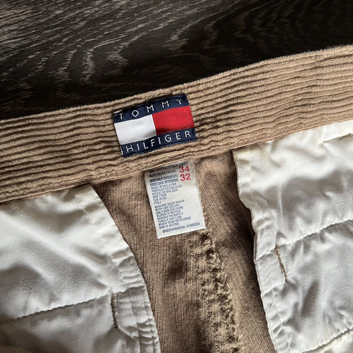 Tommy Hilfiger Vintage 1990s Tommy Hilfiger Corduroy Cargo Straight Pants Size US 34 / EU 50 - 11 Thumbnail