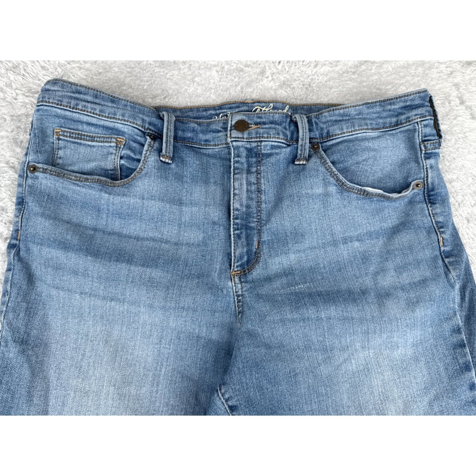 Vintage Universal Thread Jeans Women's High Rise Cropped Denim Size 16 Blue Distressed 34x25 Size 38" / US 16 / IT 52 - 4 Thumbnail