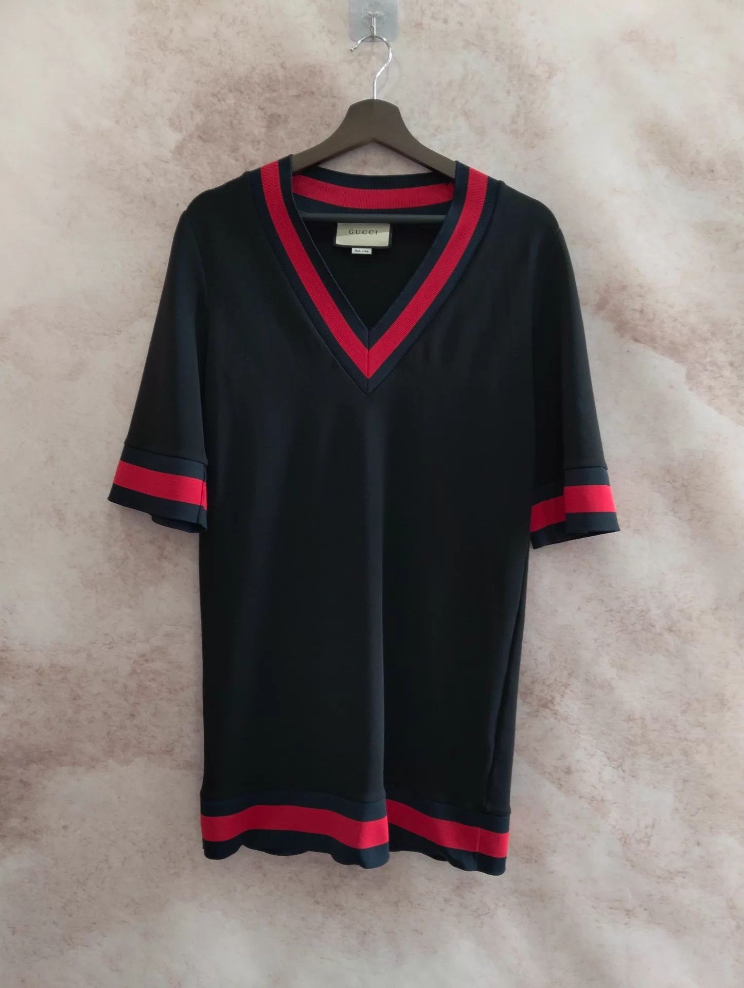 Gucci Gucci Black & Red V-Neck Knit Short-Sleeve Dress XS Size XS / US 0-2 / IT 36-38 - 1 Thumbnail