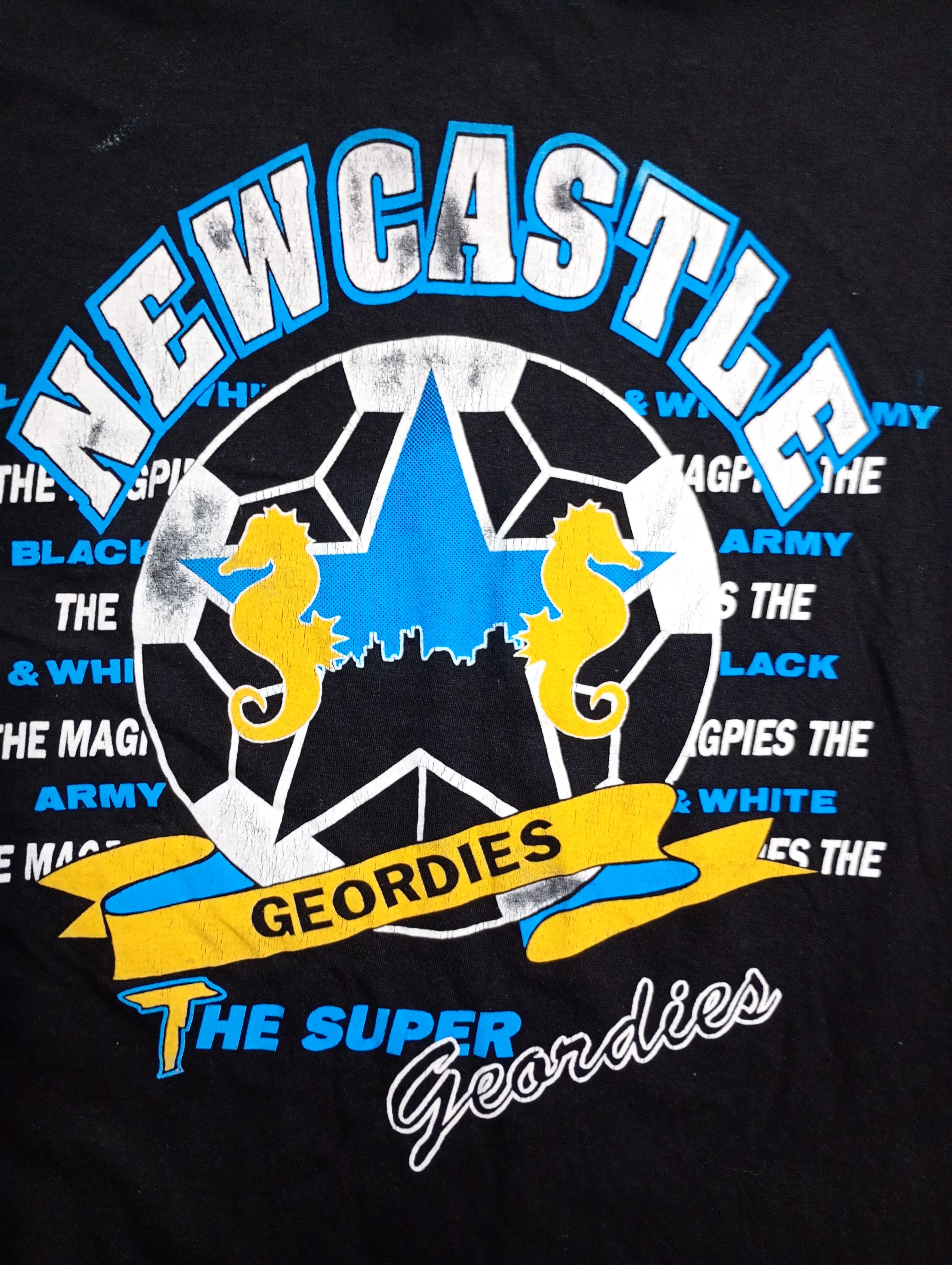 Vintage Newcastle Geordies T-Shirt Vintage Size US XL / EU 56 / 4 - 6 Thumbnail