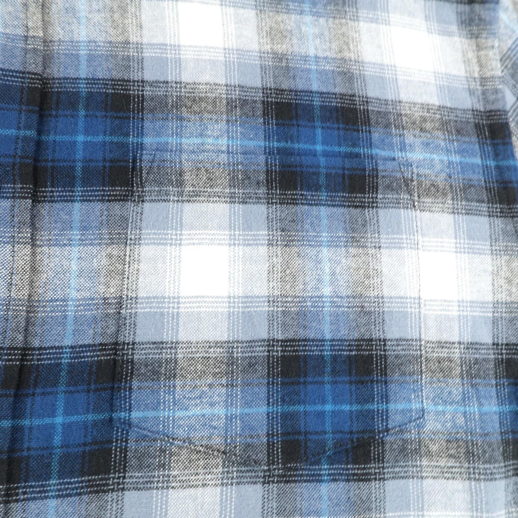 Pendleton VINTAGE Pendleton Shirt Men Medium Blue Plaid Flannel Mason Button-Up Outdoors Work Casual Size US M / EU 48-50 / 2 - 3 Thumbnail