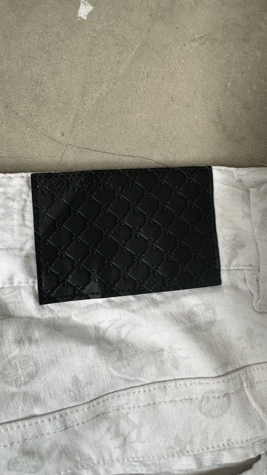 Karl Kani VINTAGE KARL KANI GOLD PATTERN PANT Size US 32 / EU 48 - 14 Thumbnail