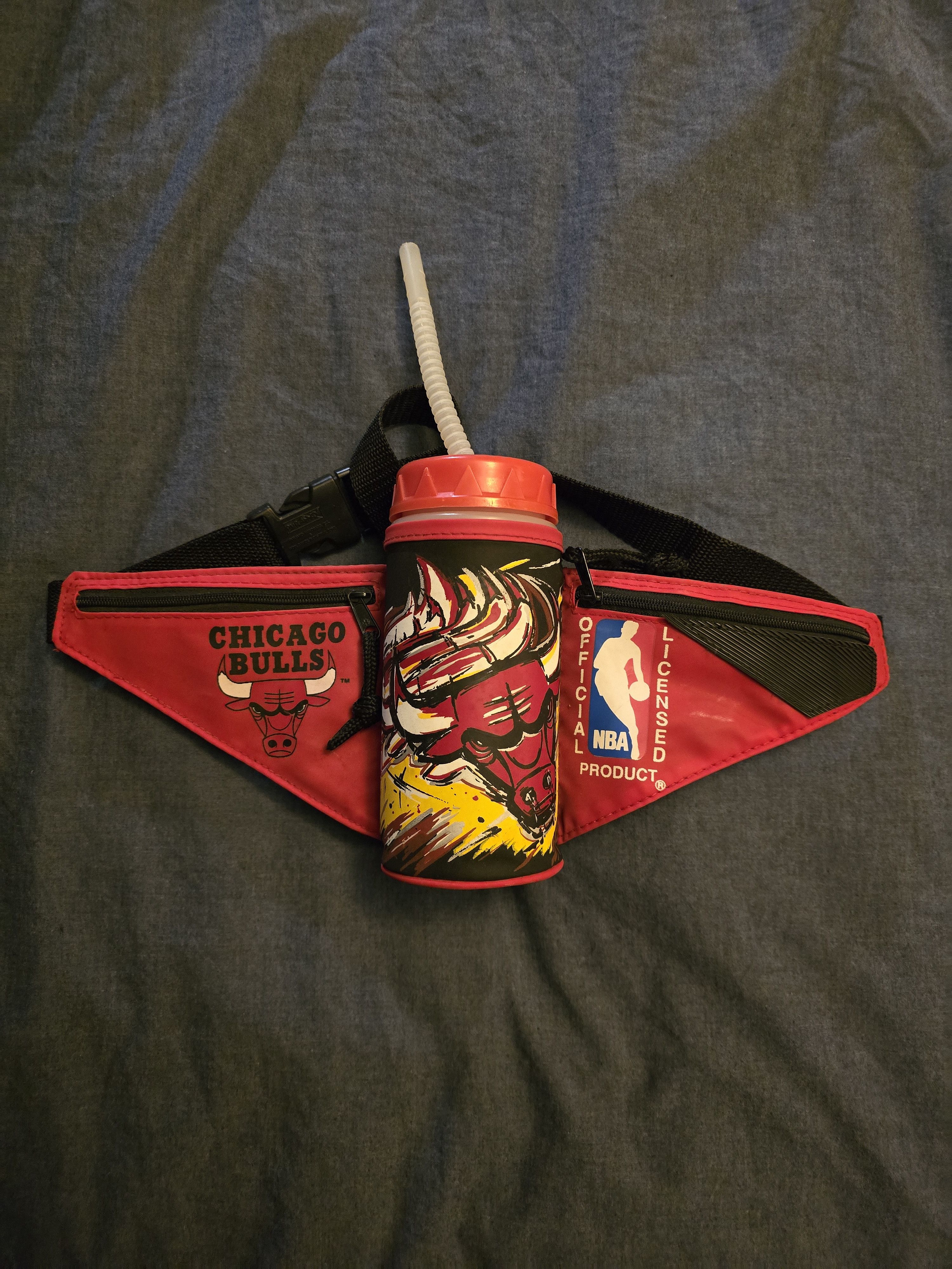 NBA Vintage Chicago Bulls Fanny Pack/Drink Holder Size ONE SIZE - 1 Thumbnail