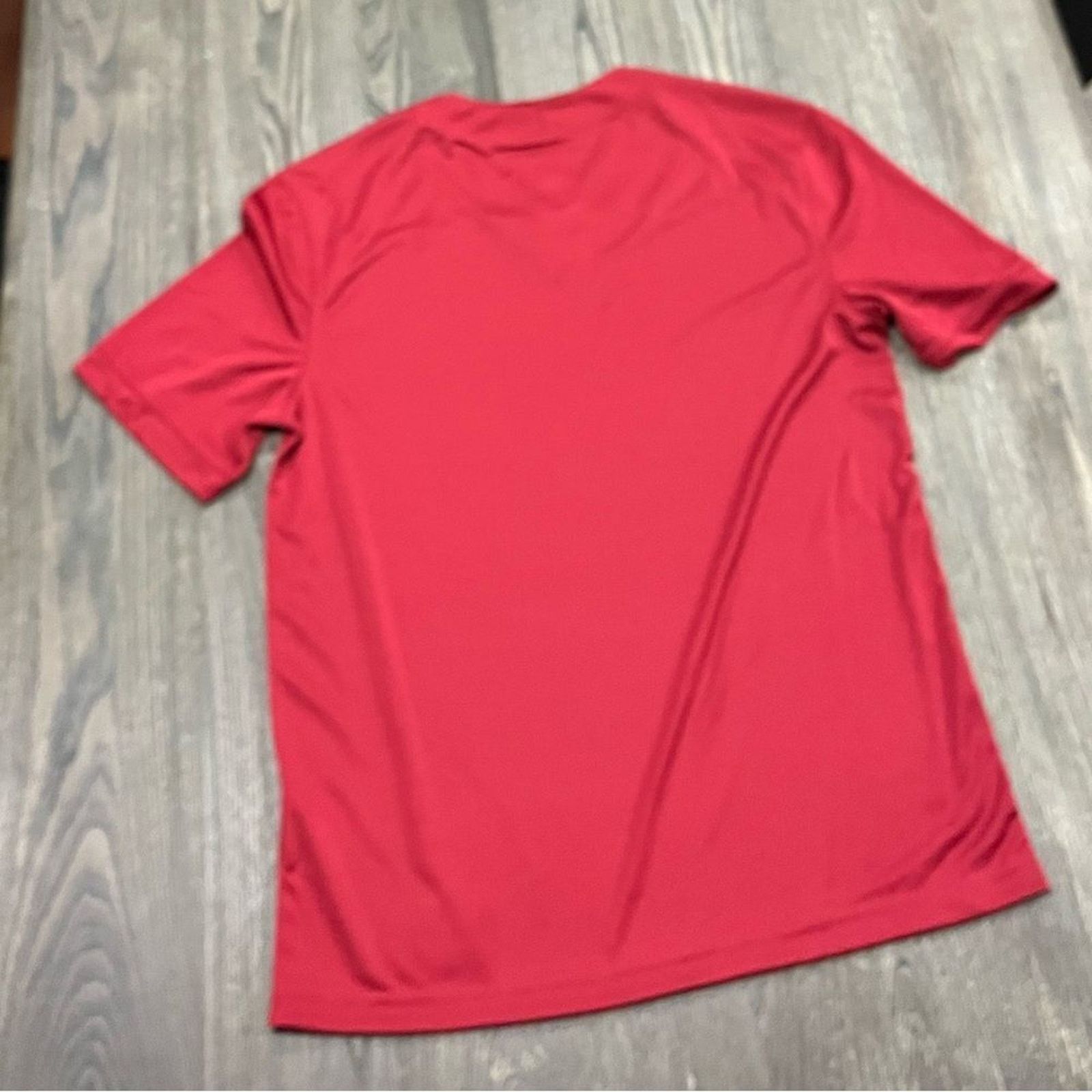 Nike NWOT Nike Team Dri-Fit Men's Tide Logo Jersey Red Size M Size US M / EU 48-50 / 2 - 6 Thumbnail