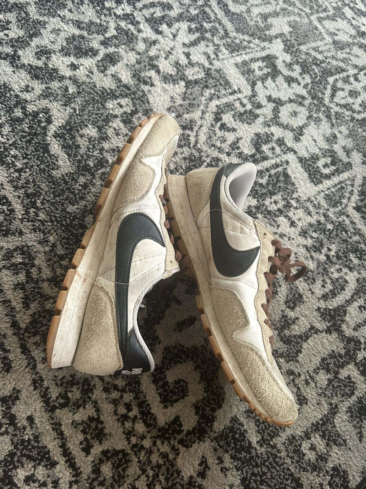 Nike Nike Waffle crème running shoes Size US 10.5 / EU 43-44 - 6 Thumbnail