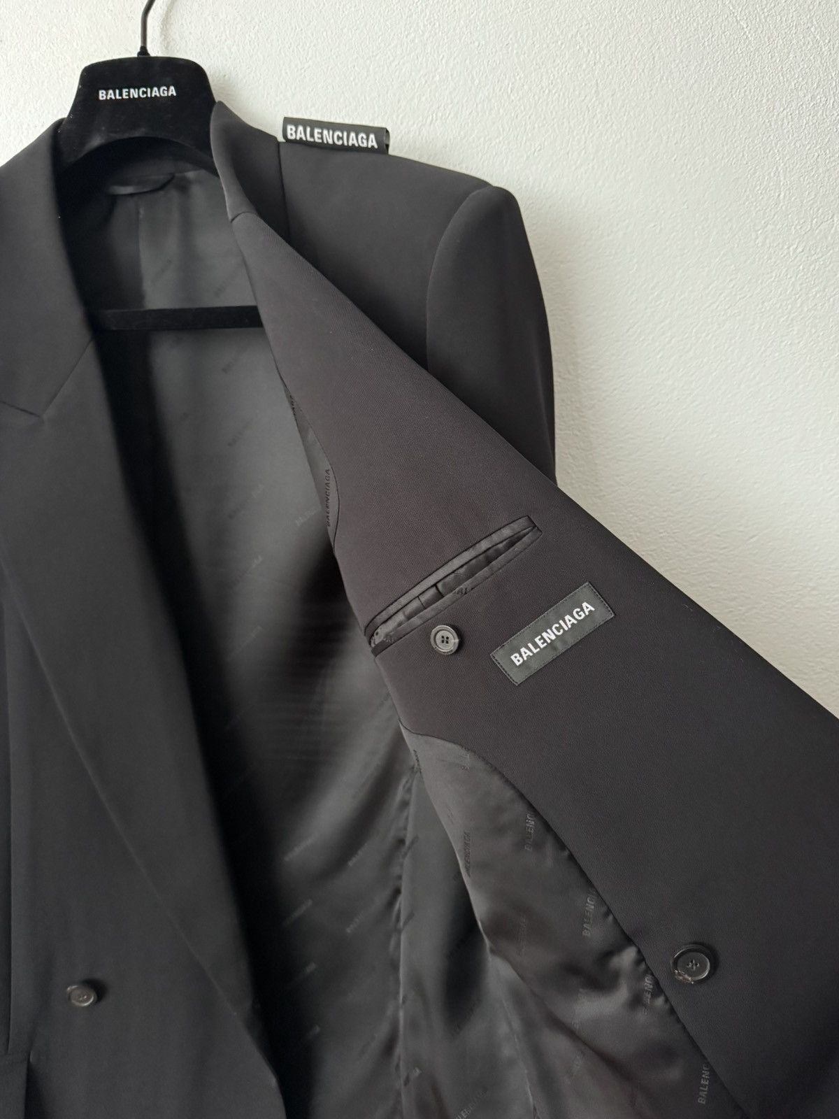 Balenciaga Balenciaga 80’s Shoulder Blazer Size 46R - 4 Thumbnail