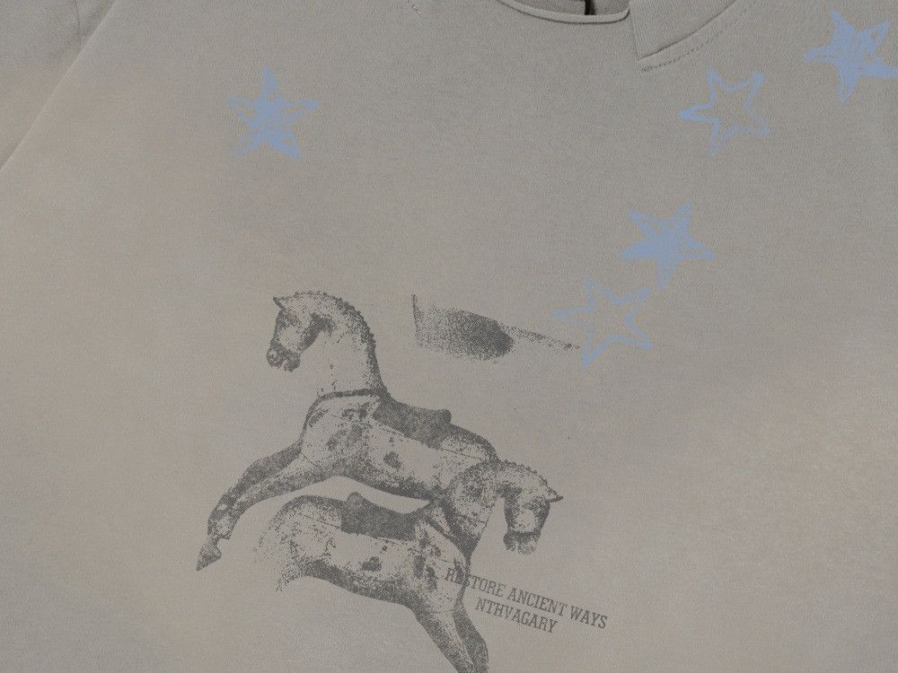 Japanese Brand Abstract Animal Horse Print Short-Sleeve T-Shirt Size US M / EU 48-50 / 2 - 4 Thumbnail