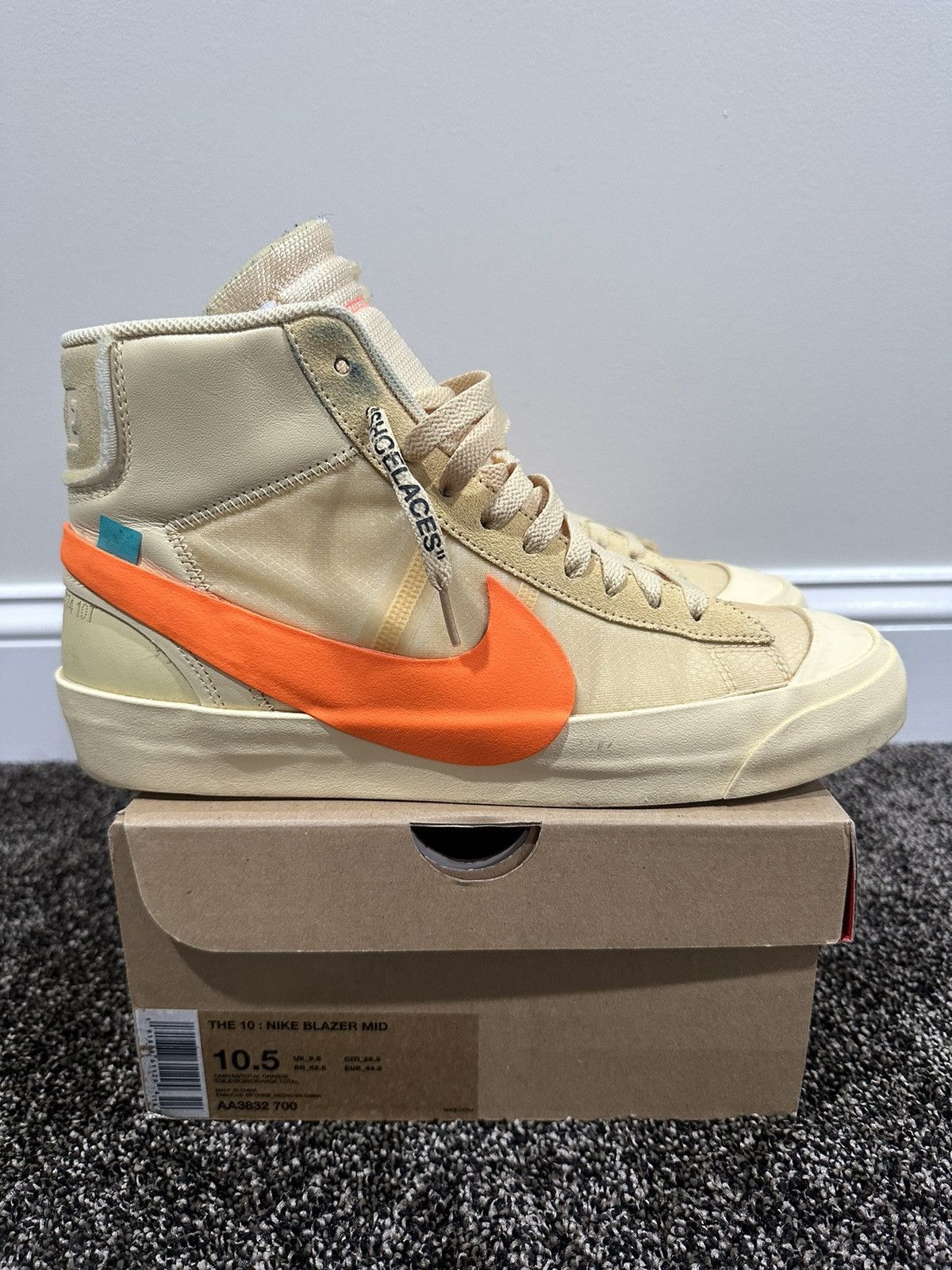 Nike × Off-White Nike x Off-White Blazer Mid All Hallow’s Eve Sneaker 2018 Size US 10.5 / EU 43-44 - 2 Thumbnail
