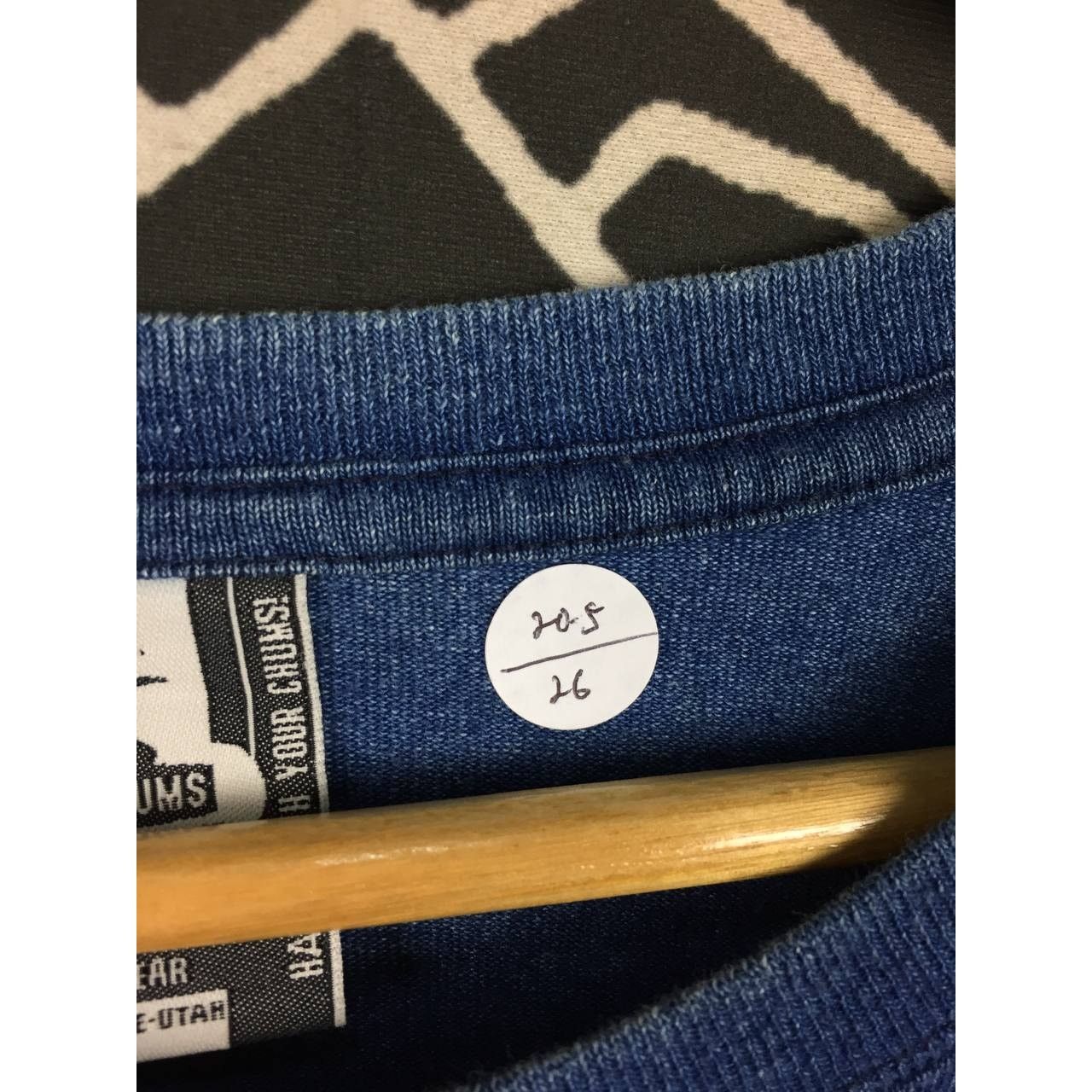 Chums × Vintage Vtg Chums Hurricane Utah Big Logo Casual Wear Tee Size US M / EU 48-50 / 2 - 10 Thumbnail