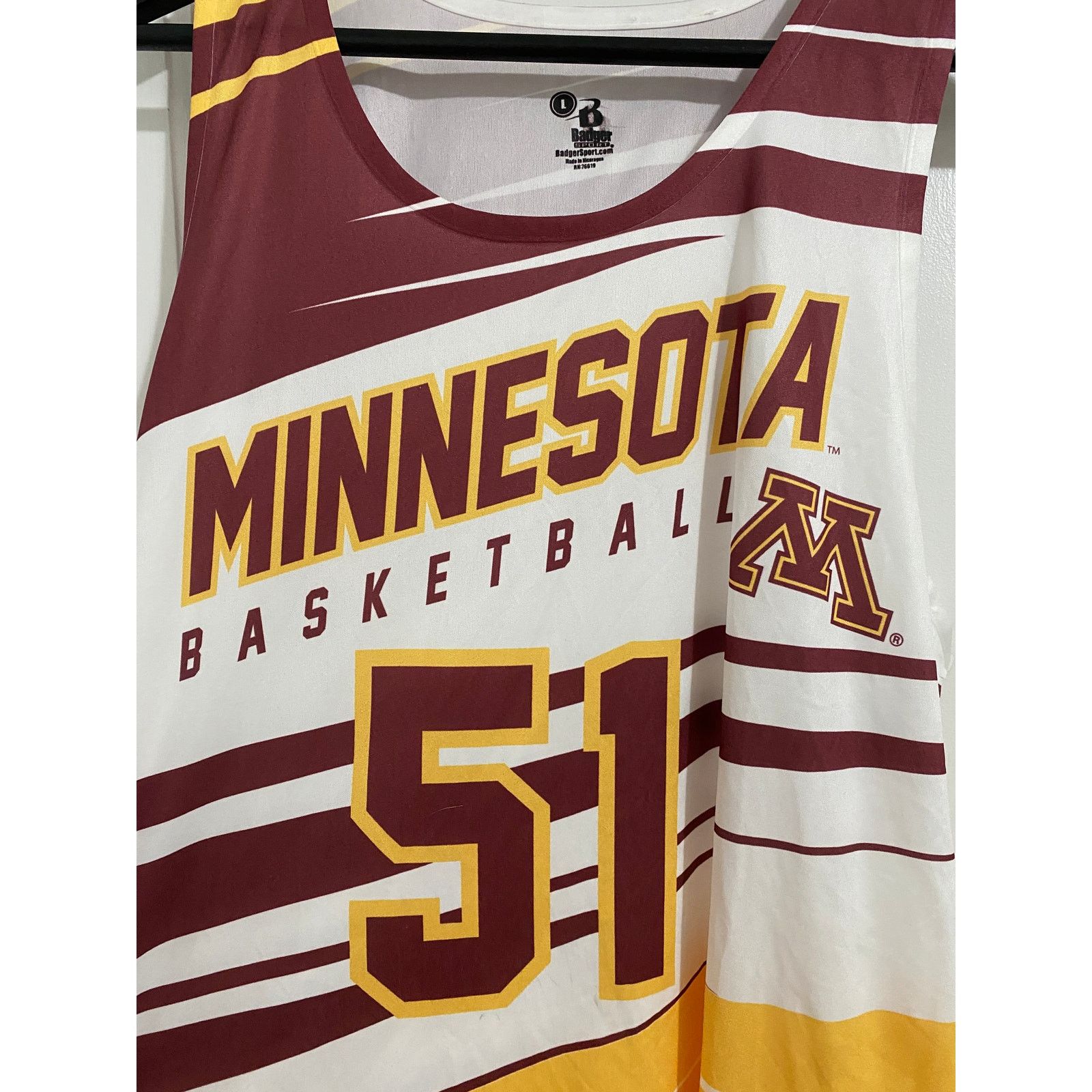 NCAA Minnesota Gophers Basketball Jersey Size Large Size US L / EU 52-54 / 3 - 2 Thumbnail
