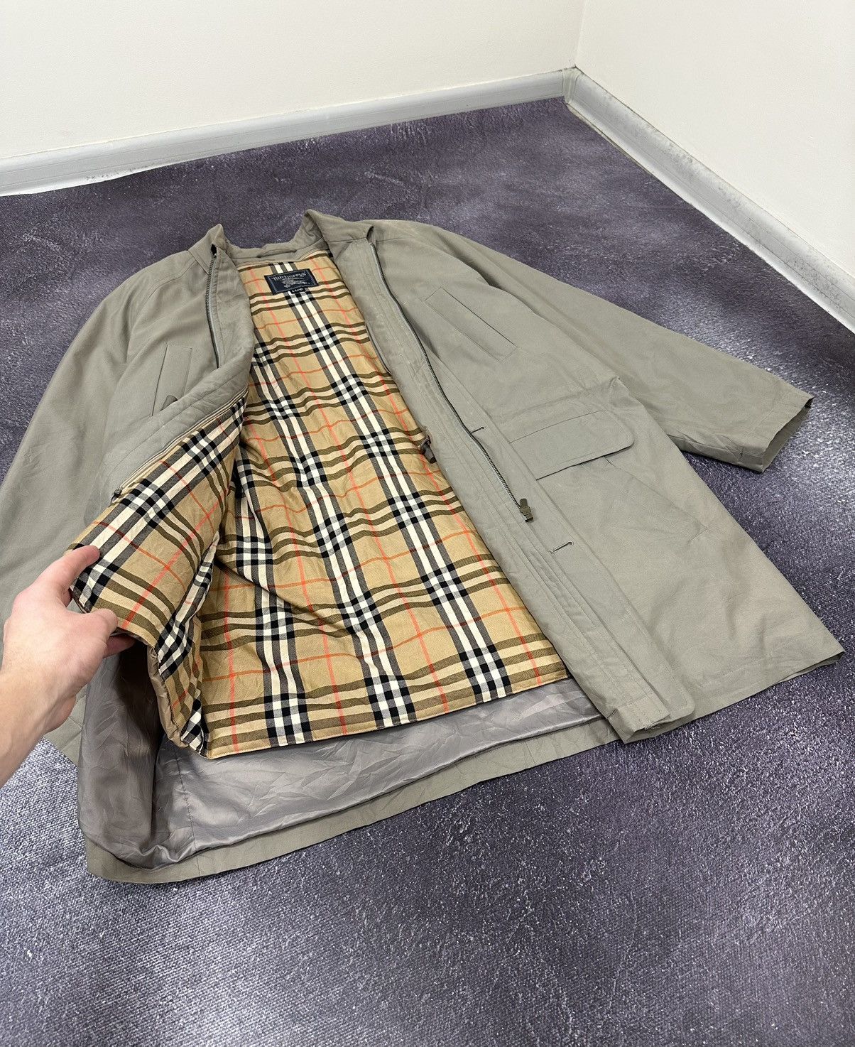 Burberry Vintage Burberry Nova Check Luxury Down Korean Parka Jacket Size US L / EU 52-54 / 3 - 4 Thumbnail