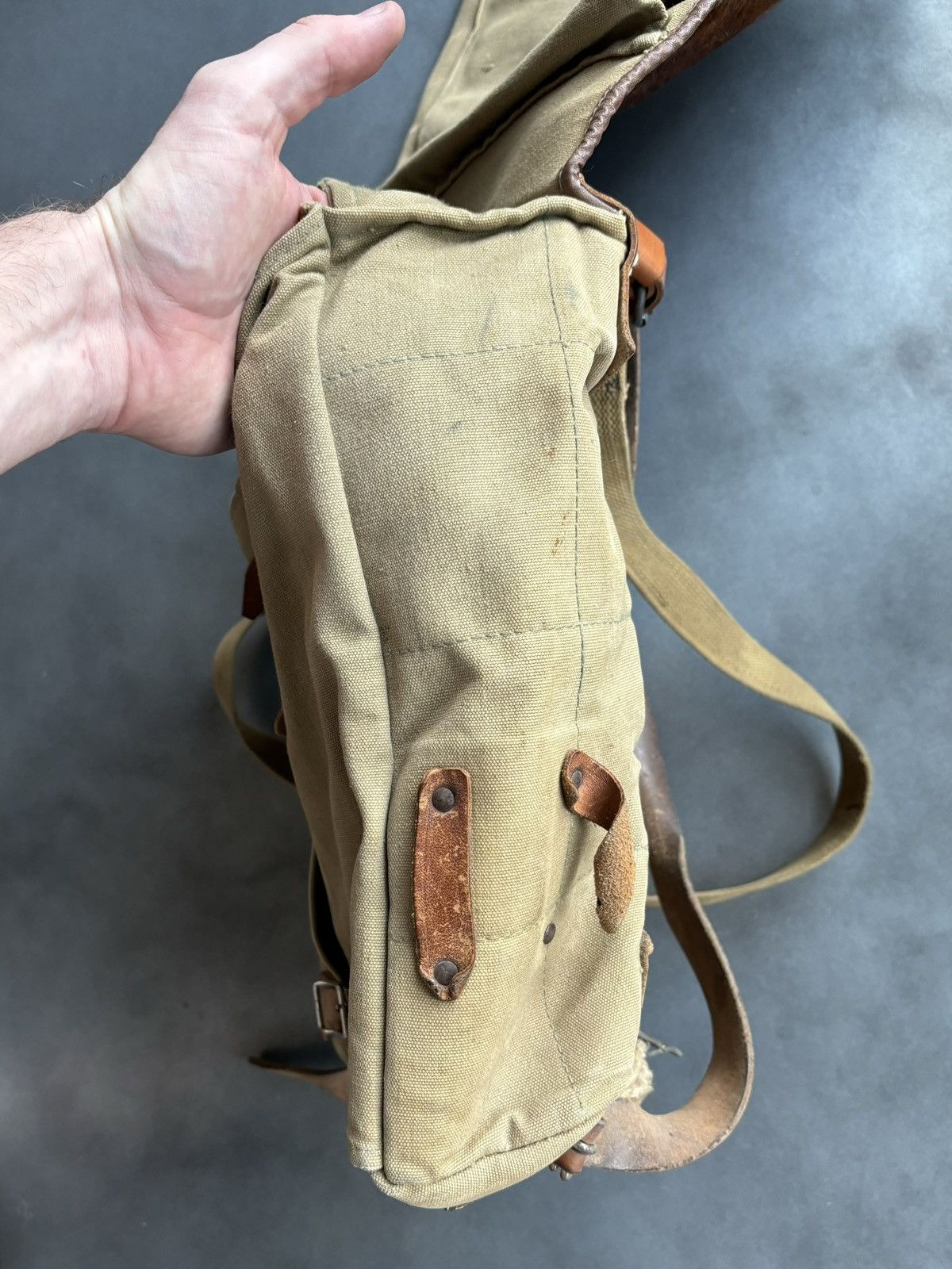 Vintage Vintage WW2 German Army M39 Tornister Fur Messenger Backpack Size ONE SIZE - 12 Thumbnail