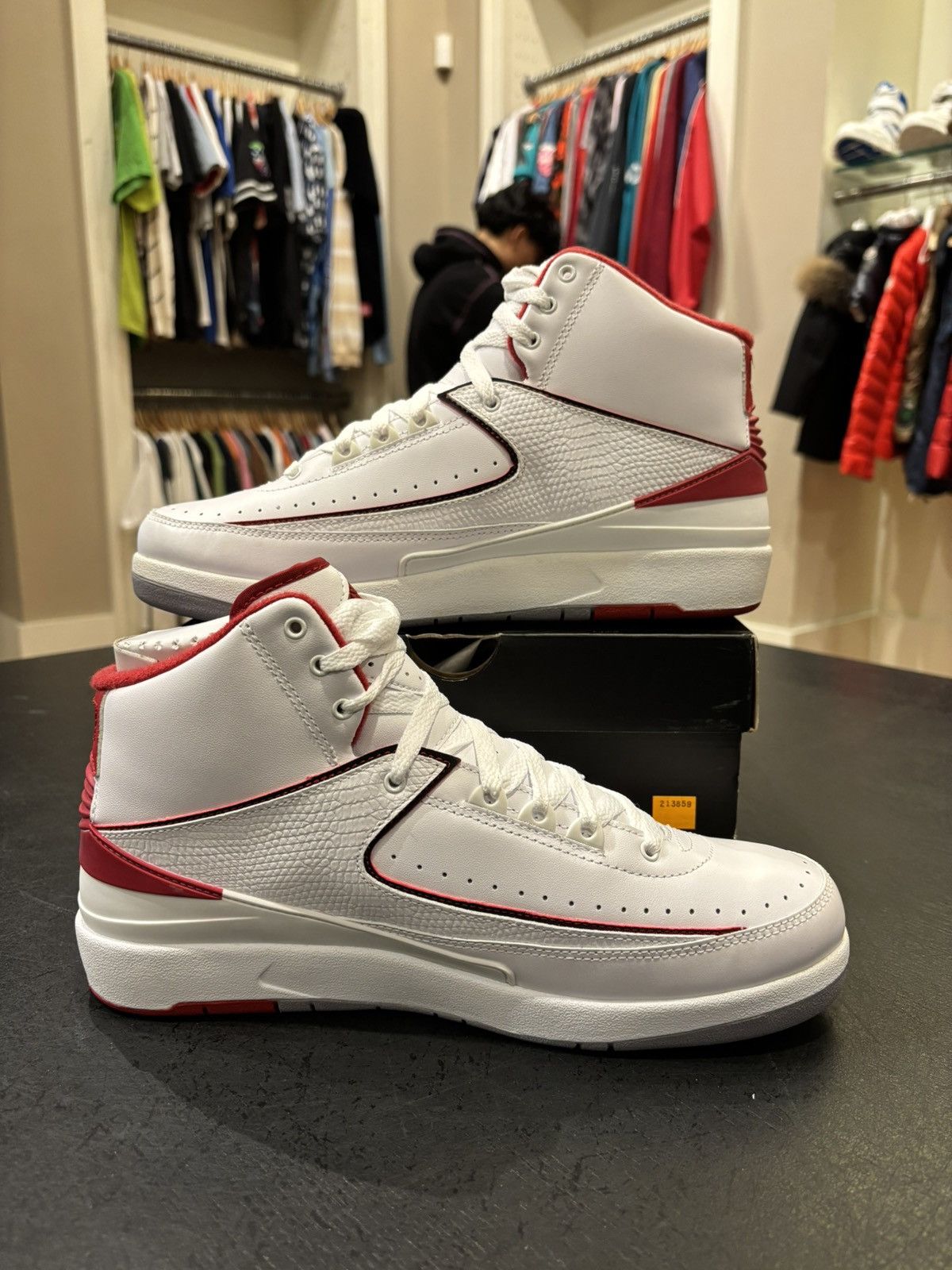 Jordan Brand Jordan 2 Retro ‘White Red’ Size US 9.5 / EU 42-43 - 2 Thumbnail