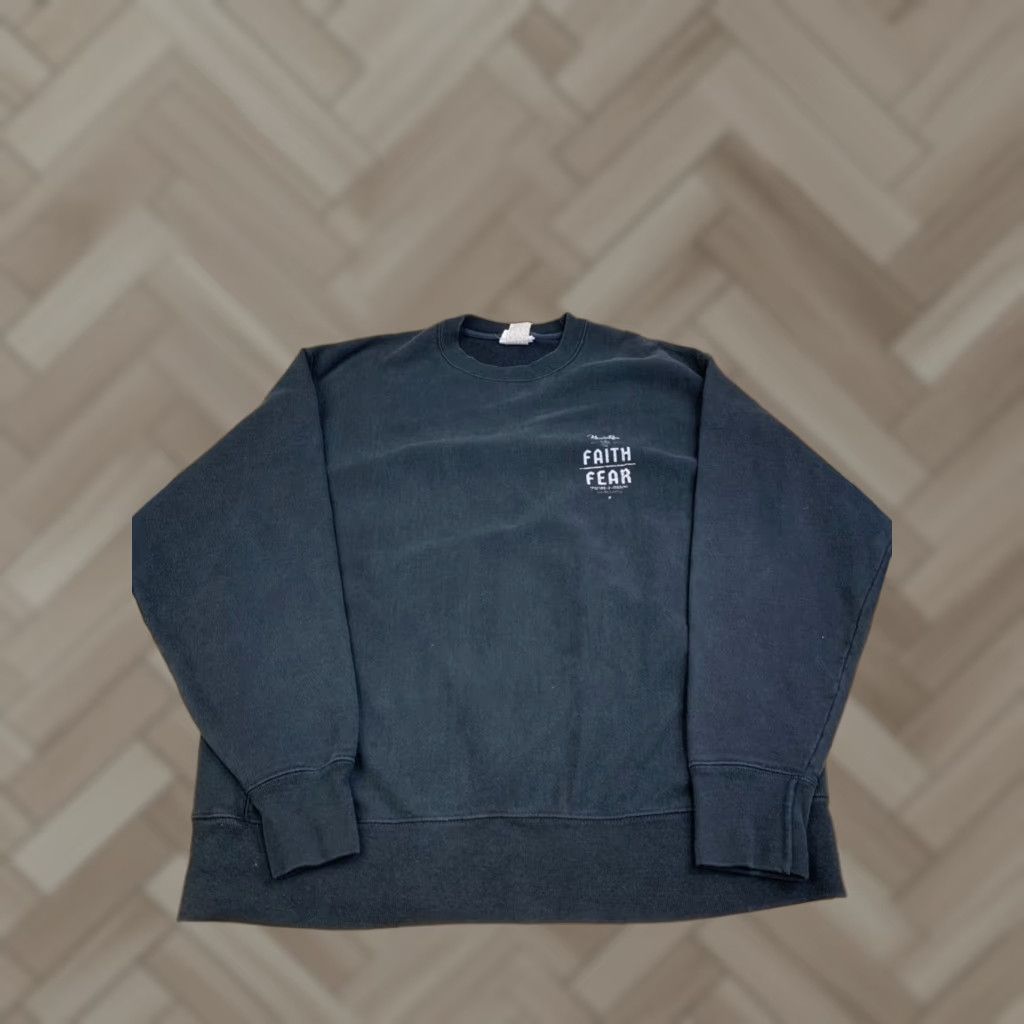 Champion VINTAGE Champion Sweatshirt Men L Faith Over Fear Jesus Reverse Weave Crew Neck Black Long Sleeve Pullover Size US L / EU 52-54 / 3 - 1 Thumbnail