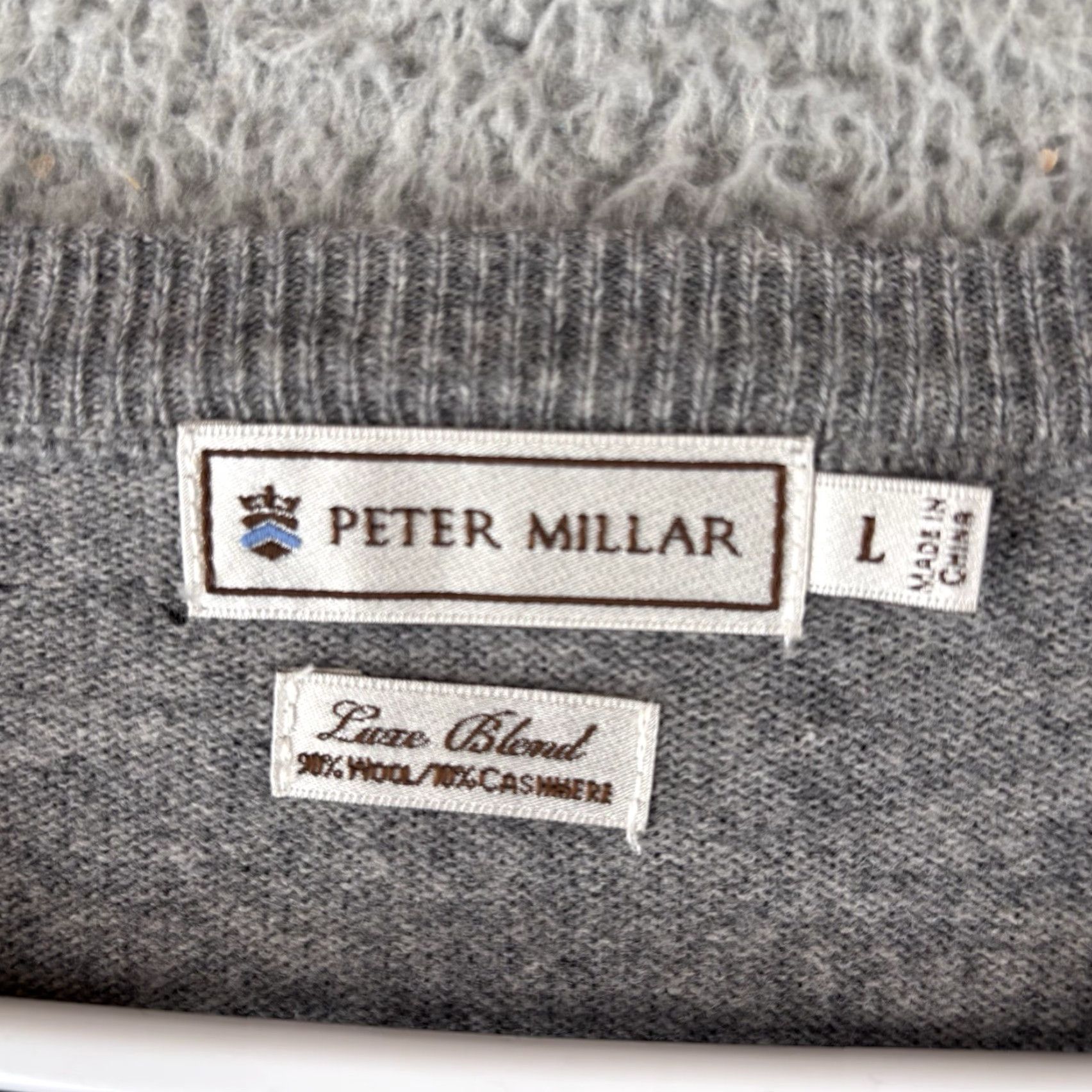 Peter Millar Peter Millar Sweater Mens L Gray V-Neck Cashmere Wool Pullover Golf Size US L / EU 52-54 / 3 - 2 Thumbnail