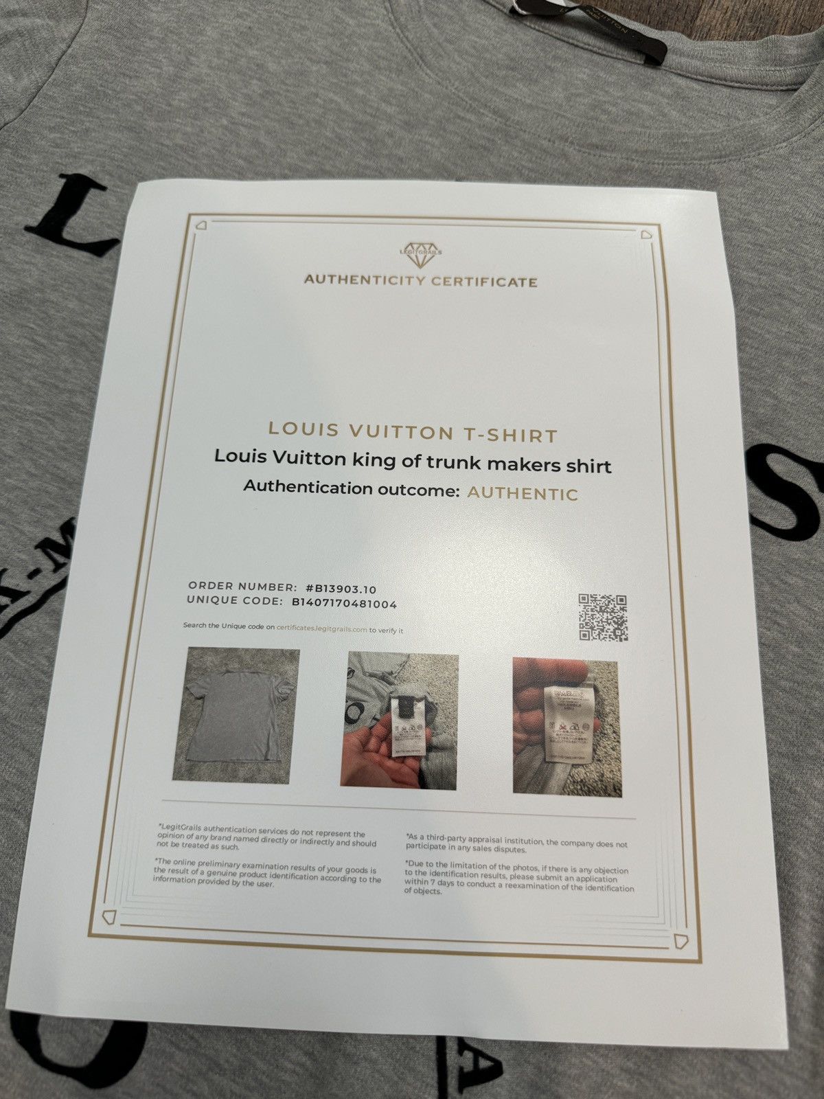 Louis Vuitton Louis Vuitton King of Trunk Makers Tee Shirt Size US S / EU 44-46 / 1 - 8 Thumbnail