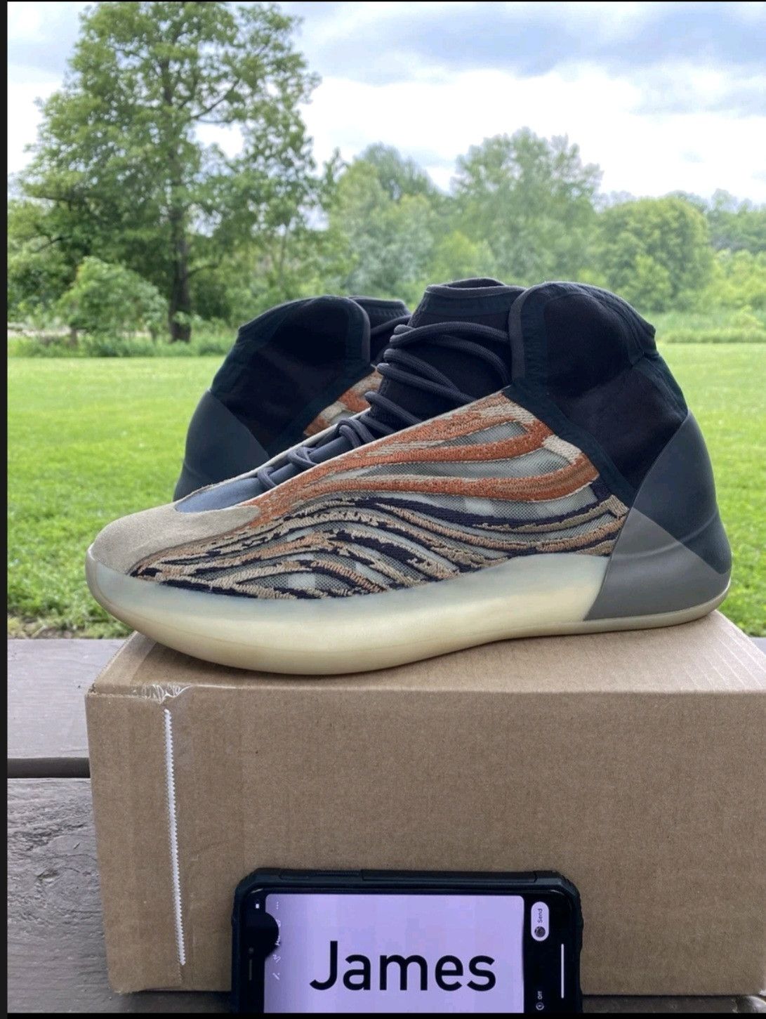 Adidas Adidas Yeezy Quantum Flash Orange GW5314 Size 12.5 Men Size US 12.5 / EU 45-46 - 1 Thumbnail