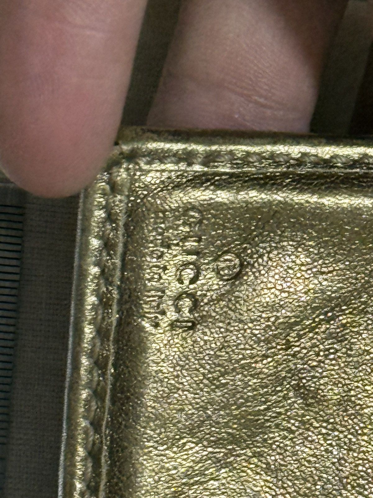 Gucci Gucci Bow Compact Wallet – GG Canvas / Gold Leather Size ONE SIZE - 6 Thumbnail