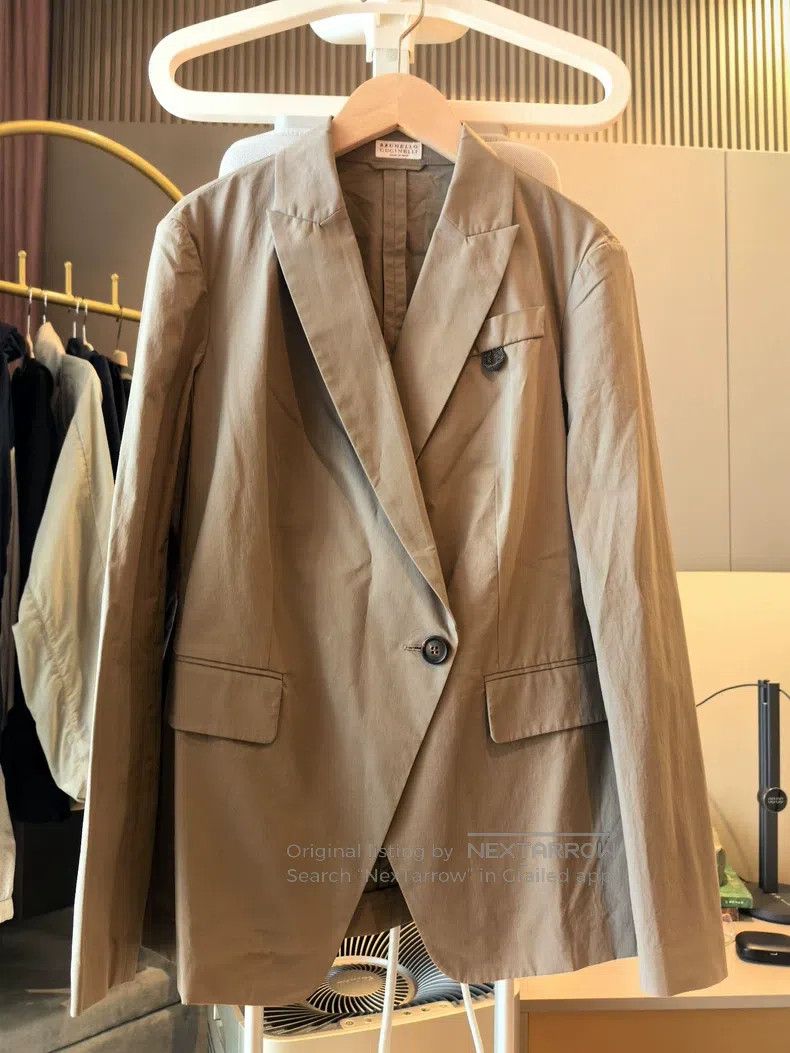 Brunello Cucinelli Brunello Cucinelli Khaki blazer Size XS / US 0-2 / IT 36-38 - 1 Thumbnail