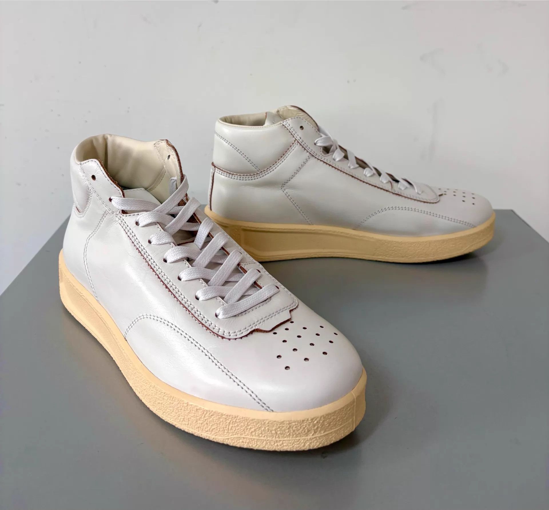 Jil Sander Jil Sander Men's High-Top 40 Off-White/Yellow Sole Size US 7 / EU 40 - 1 Thumbnail