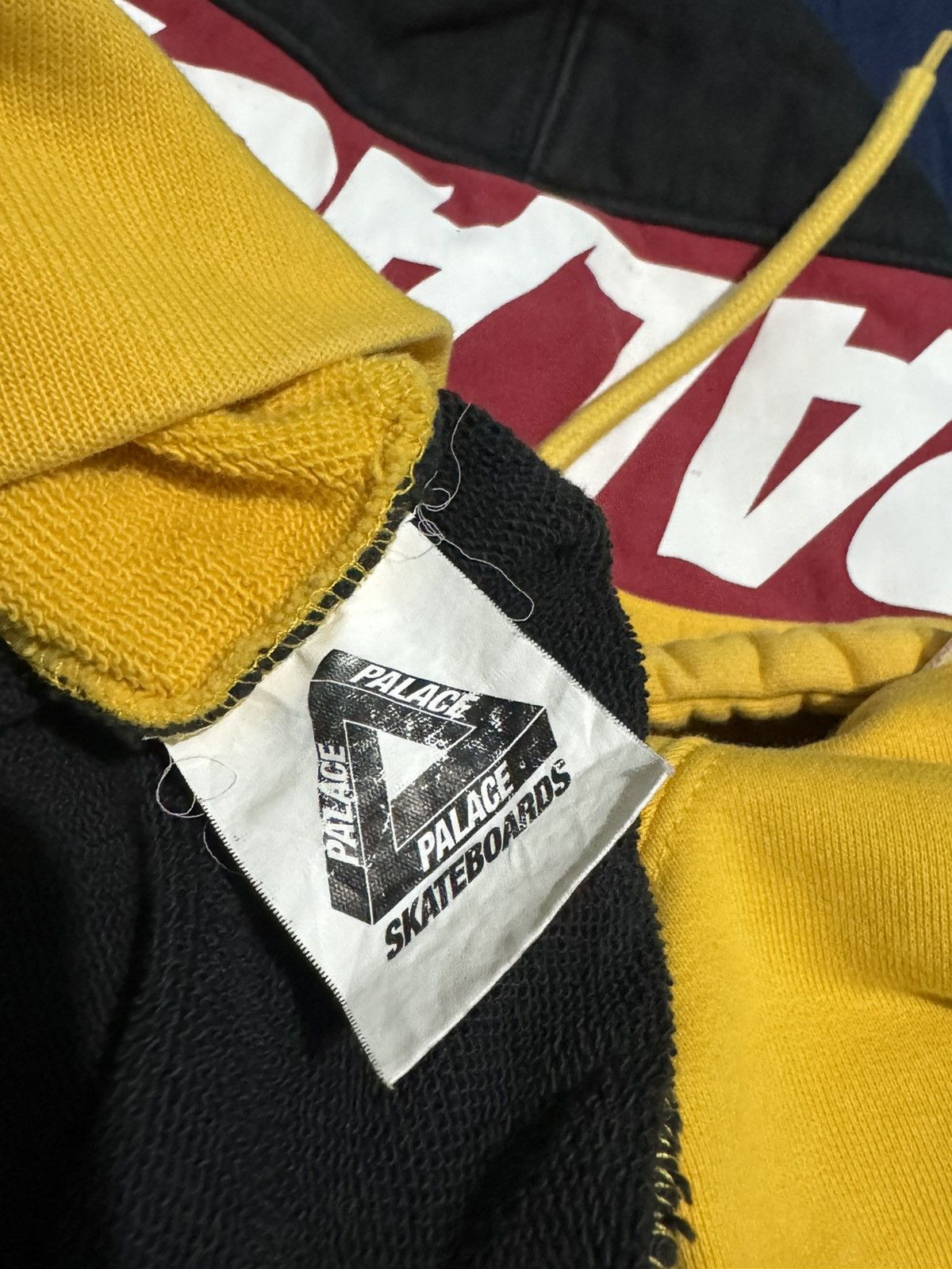 Palace Palace tri-color Size US L / EU 52-54 / 3 - 5 Thumbnail