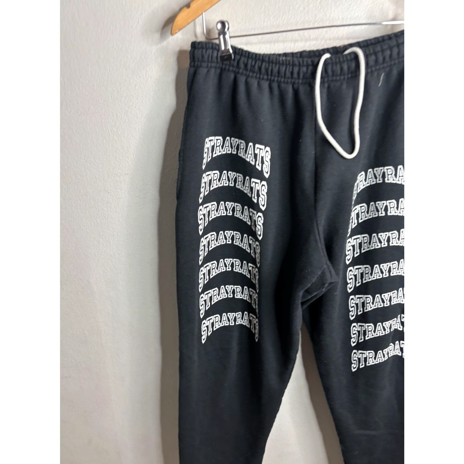 Stray Rats STRAYRATS Sweatpants Mens M Black Fleece Joggers Logo Streetwear Pants Size US 31 - 2 Thumbnail