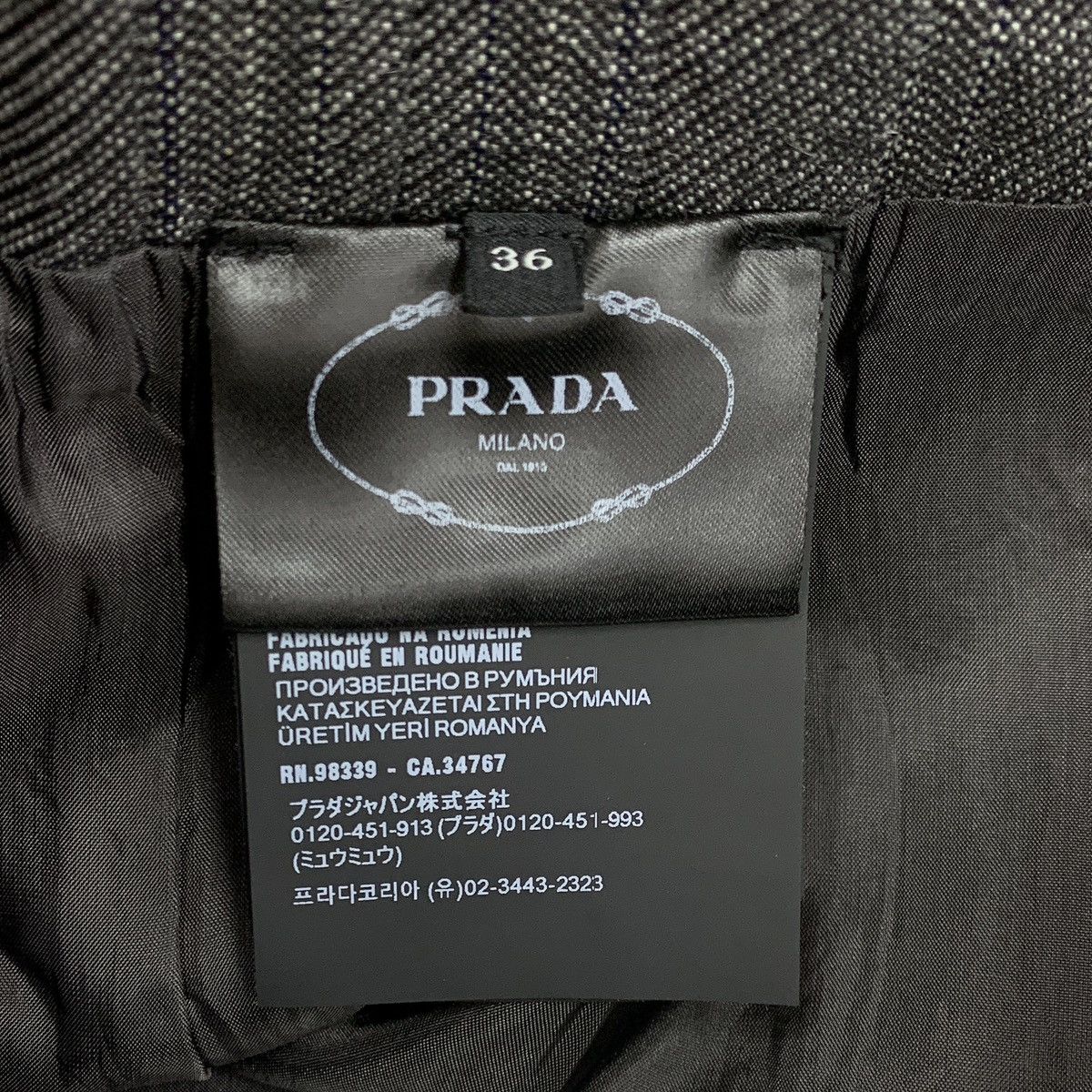 Prada Prada Grey Fine Striped Wool Waistband Shorts K26WX Size 25" / US 0 / IT 36 - 6 Thumbnail