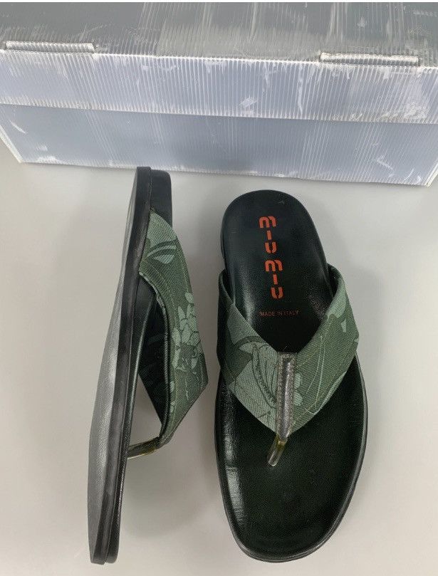 Miu Miu Miu Miu 🇮🇹 Foresta Drill Hawaii Resort Pool Sandals 9 NIB Size US 9 / EU 42 - 9 Thumbnail