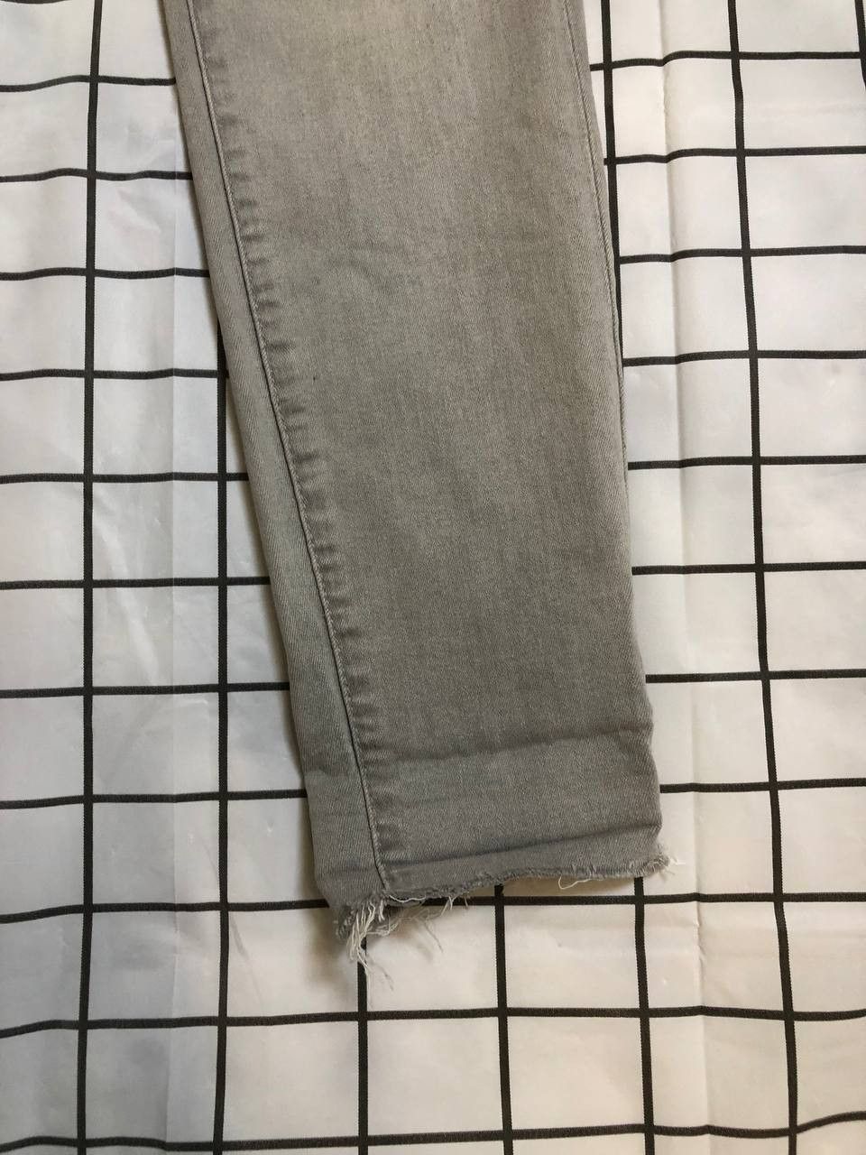 True Religion rue Religion Jeans Jennie Curvy Mid rise Skinny Size 28" / US 6 / IT 42 - 3 Thumbnail