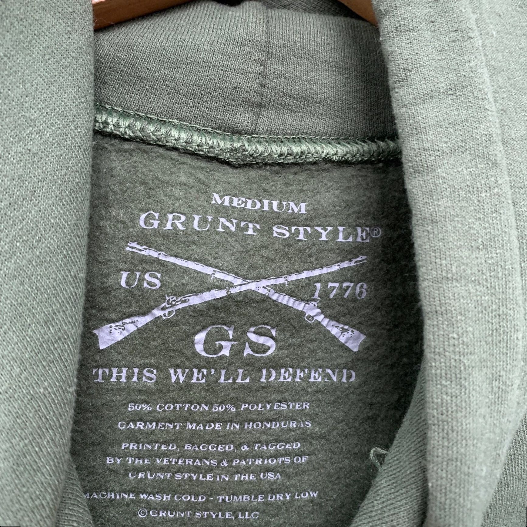 Vintage Grunt Style Sweatshirt Hoodie Mens M Green USA Flag Army Military Hooded Size US M / EU 48-50 / 2 - 4 Thumbnail