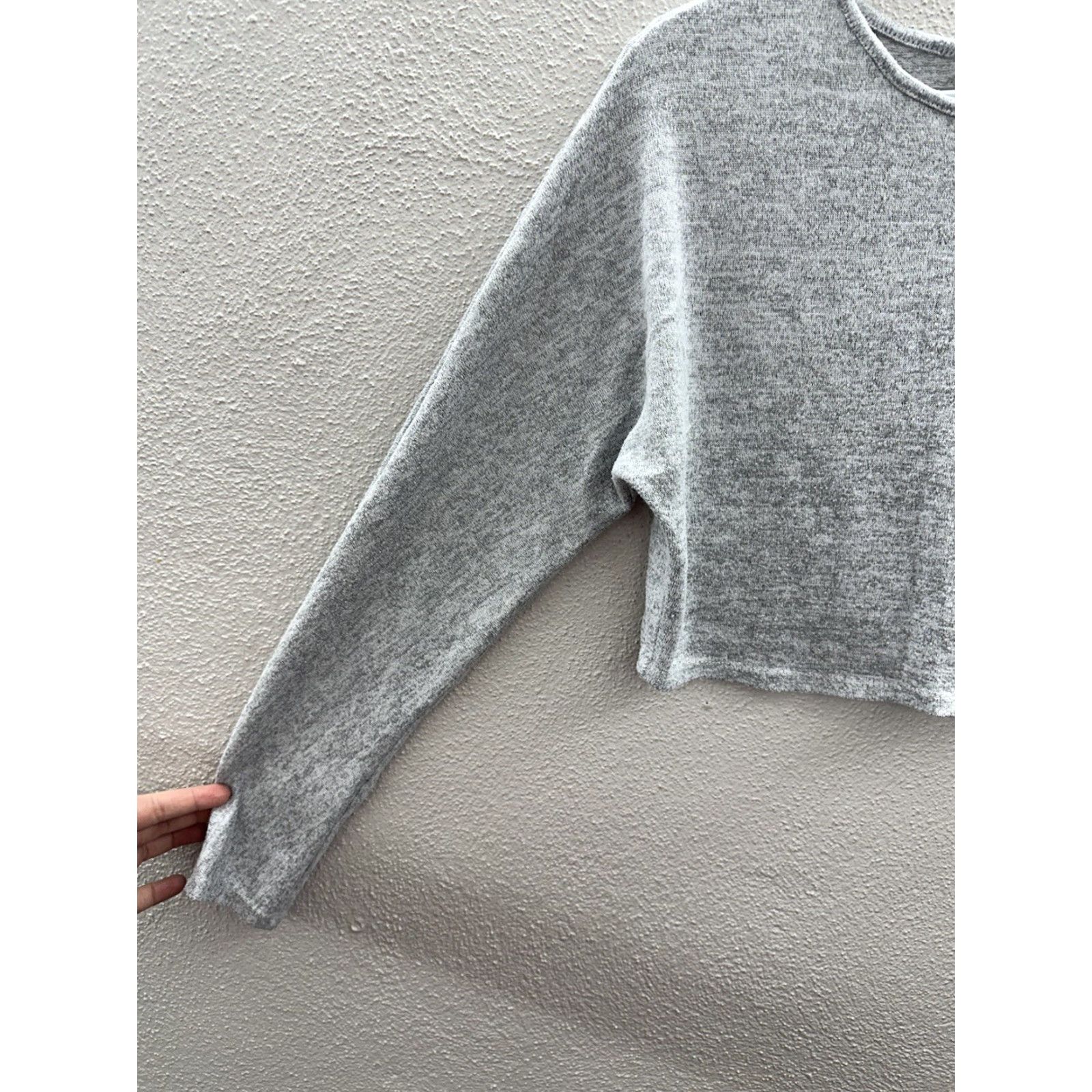 Vintage Hot Gal Womens Shirt Medium Gray Long Sleeve Cropped Zipper Back T-Shirt Embracing Back Zip Countdown Womens Baripped Size M / US 6-8 / IT 42-44 - 2 Thumbnail