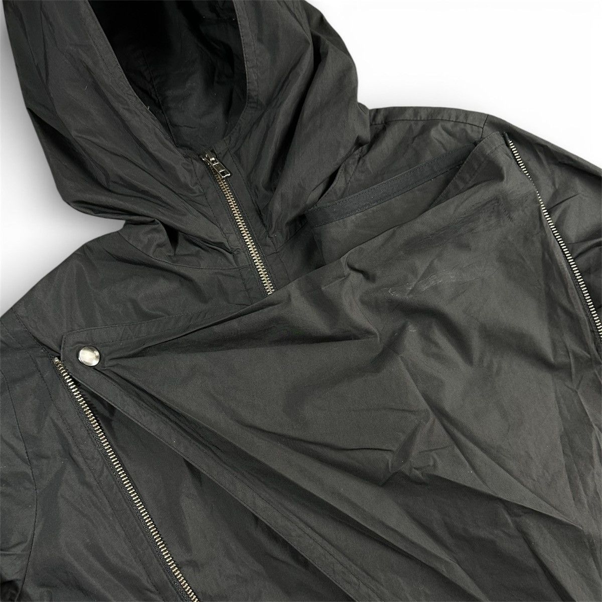 Helmut Lang Helmut Lang Asymmetrical Zip Hooded Jacket Size US L / EU 52-54 / 3 - 5 Thumbnail