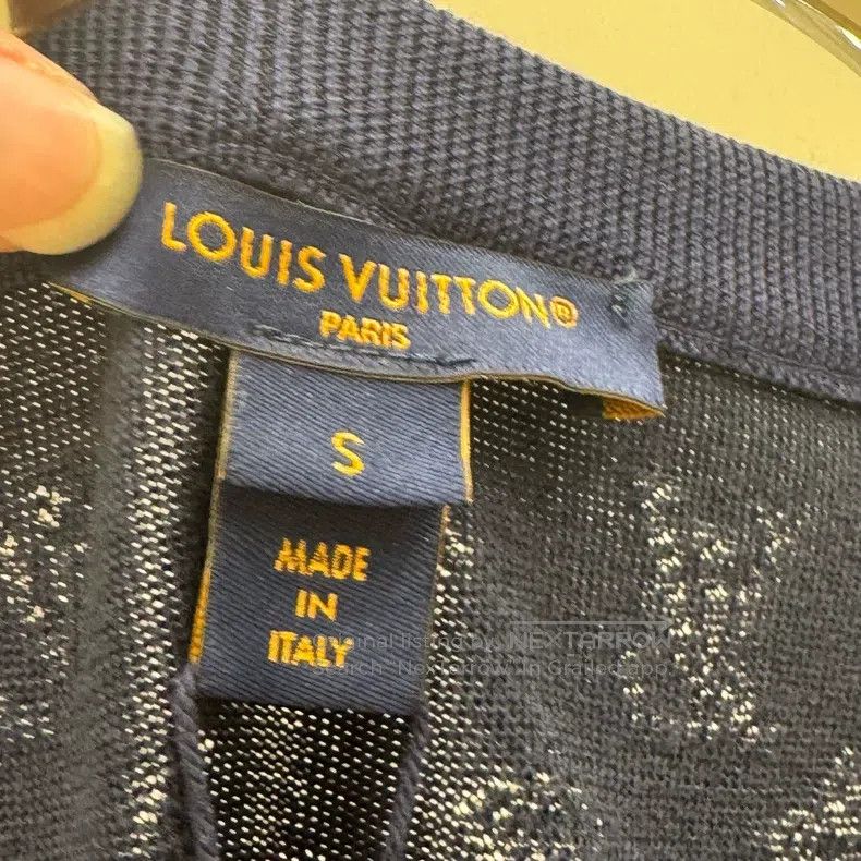Louis Vuitton Louis Vuitton 25 Tibetan blue full-print mulberry silk sli Size S / US 4 / IT 40 - 3 Thumbnail