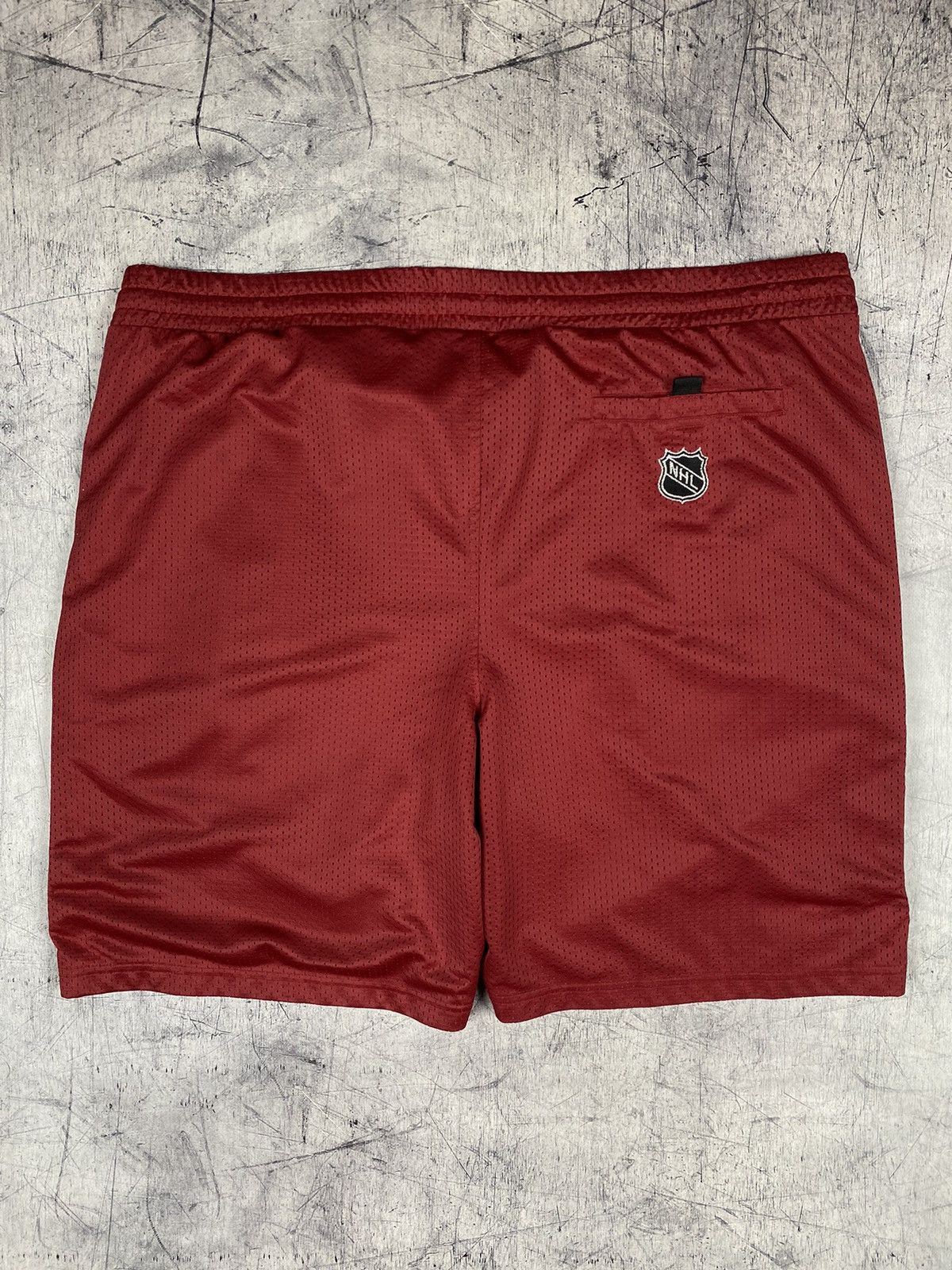 NFL × Reebok Vintage 00s Reebok Coyotes NFL Shorts Size US 35 - 9 Thumbnail