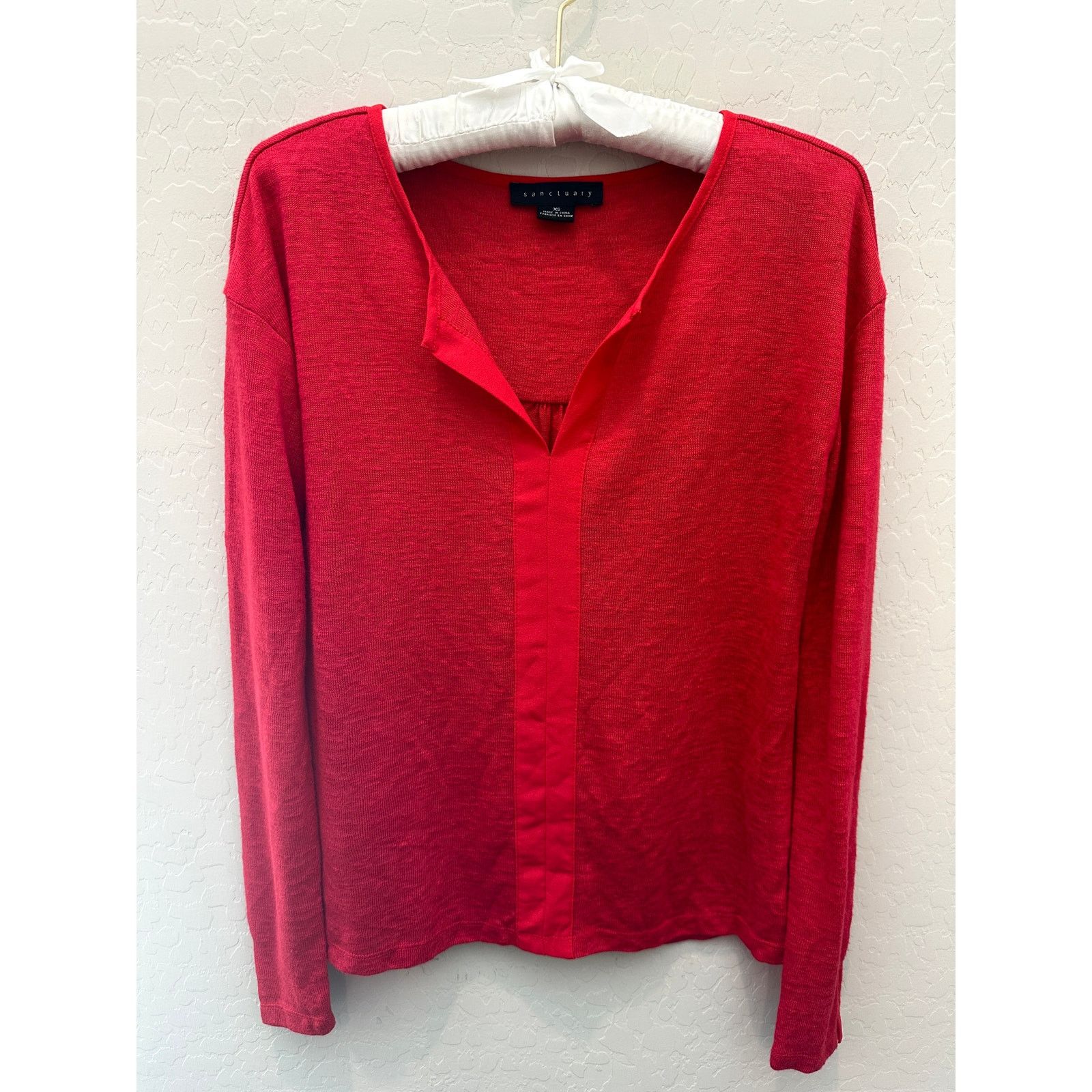 Sanctuary SANCTUARY | Hanna Red Lightweight Split Neck Long Sleeve Top Size XS / US 0-2 / IT 36-38 - 1 Thumbnail