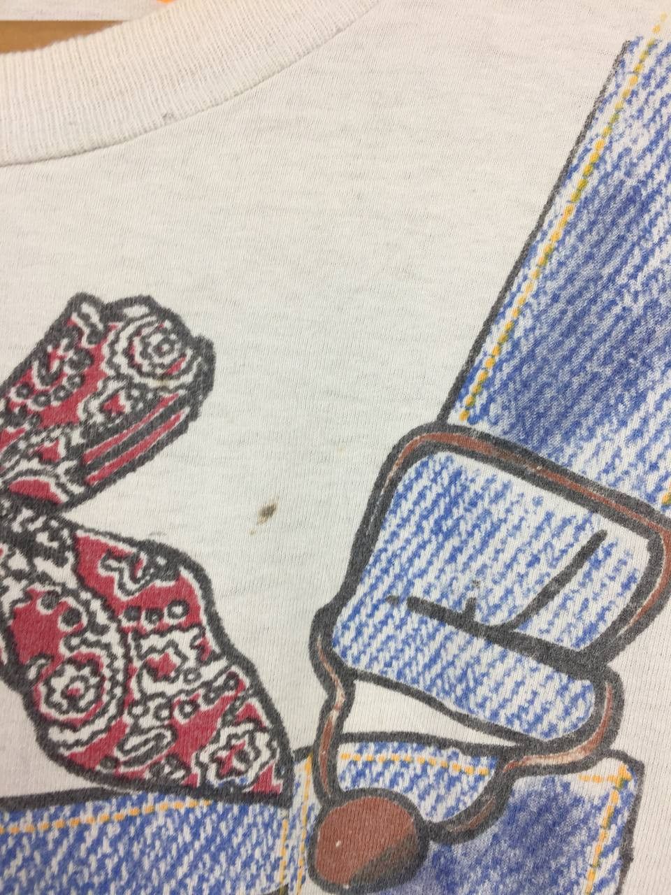 Vintage Vtg 90s Tultex Farmers Dad Overalls Bandana Overprint Tee Size US XL / EU 56 / 4 - 4 Thumbnail