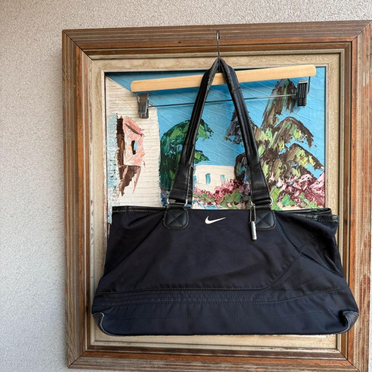 Nike Nike Vintage Womans Bag Black Swoosh Size ONE SIZE - 2 Thumbnail