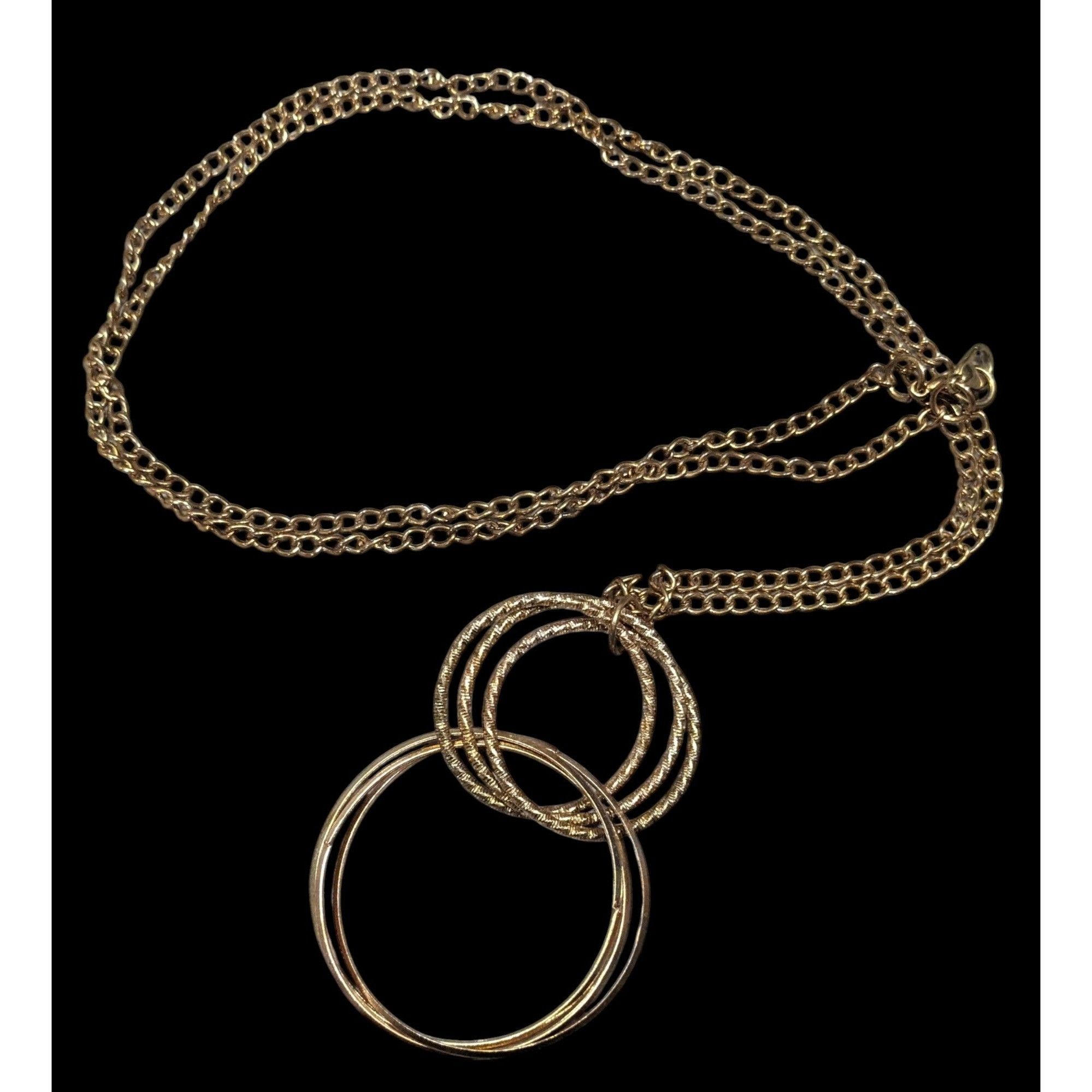Other Casual Geometric Gold Tone Double Ring Pendant Necklace Size ONE SIZE - 1 Thumbnail