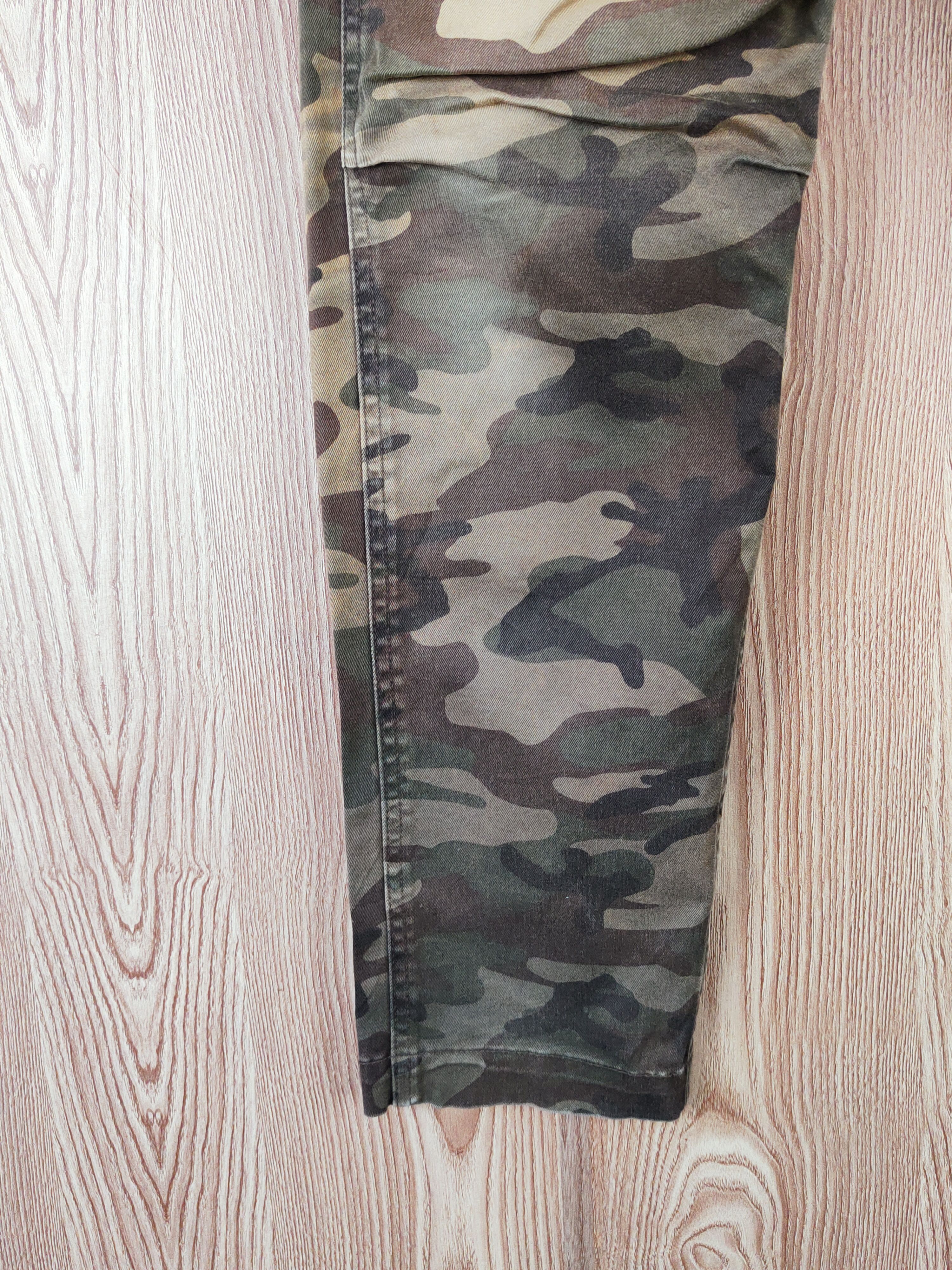 Japanese Brand Back Number Camouflage Multipocket Cargo Pants #W636 Size US 31 - 4 Thumbnail