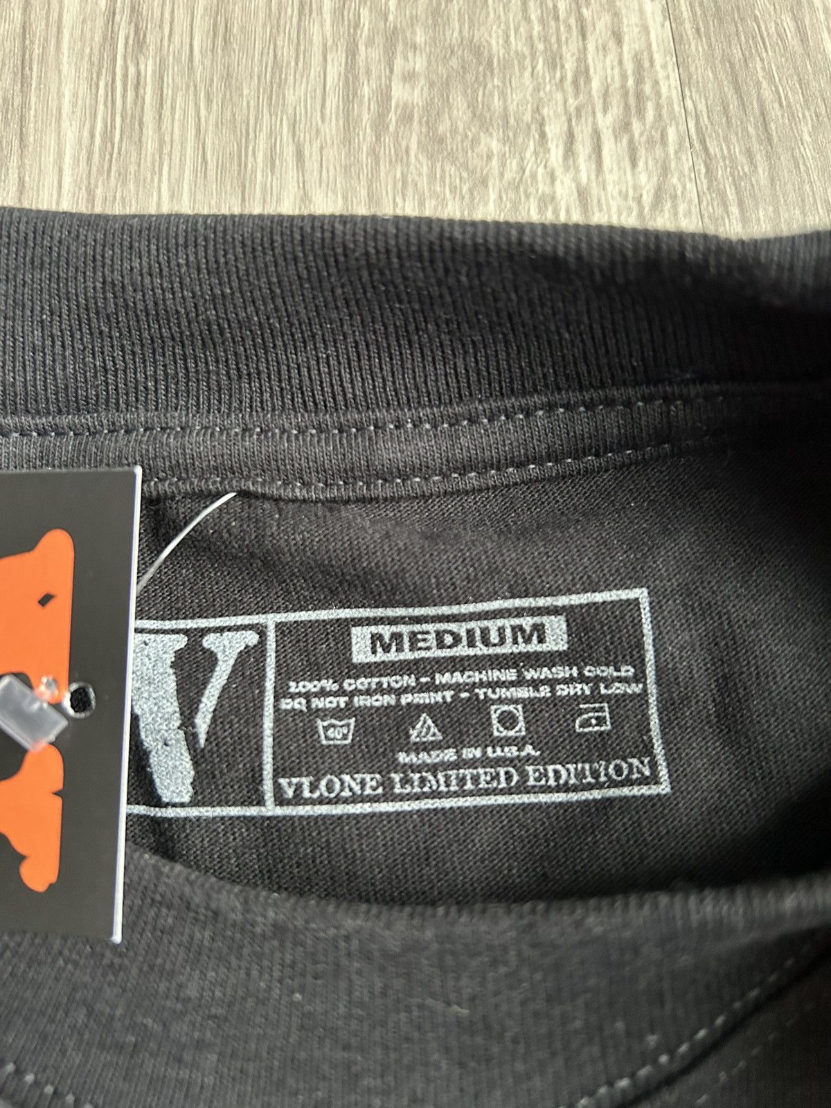 Vlone Vlone Staple Logo T-Shirt Size Medium Size US M / EU 48-50 / 2 - 7 Thumbnail