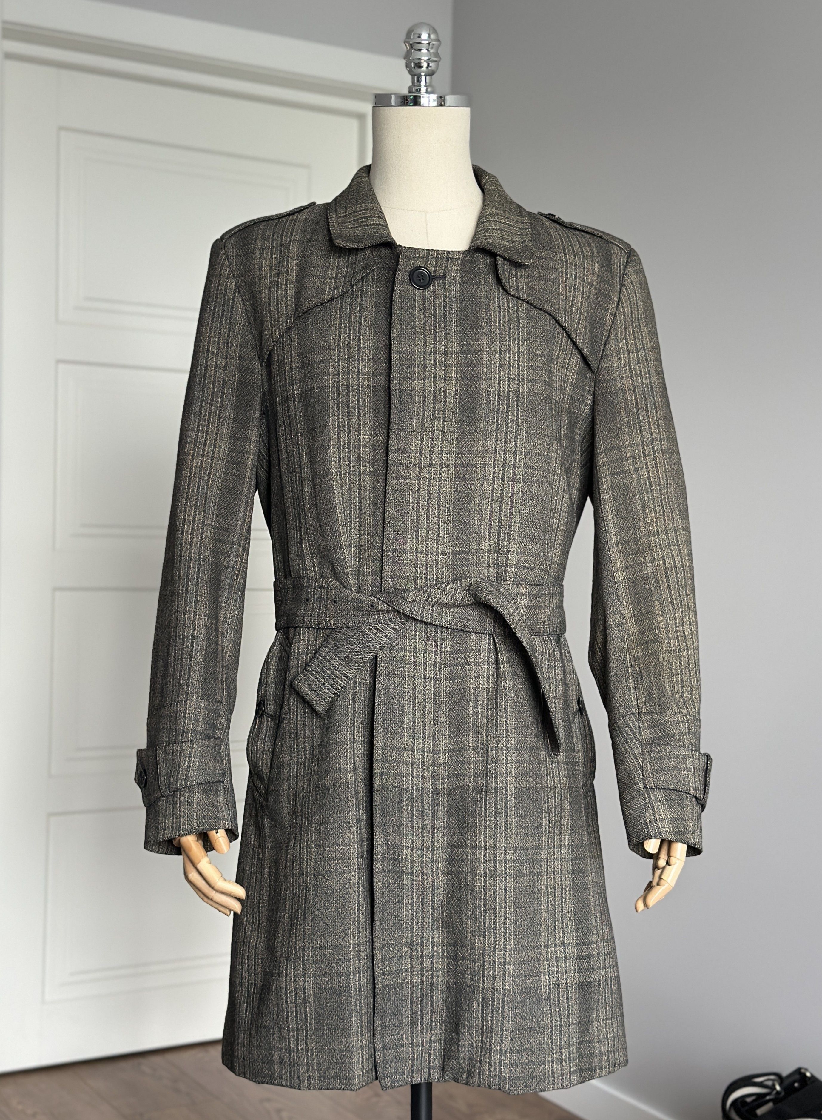 Burberry BURBERRY London Wool Trench Coat With Vintage Effect England Size US M / EU 48-50 / 2 - 1 Thumbnail