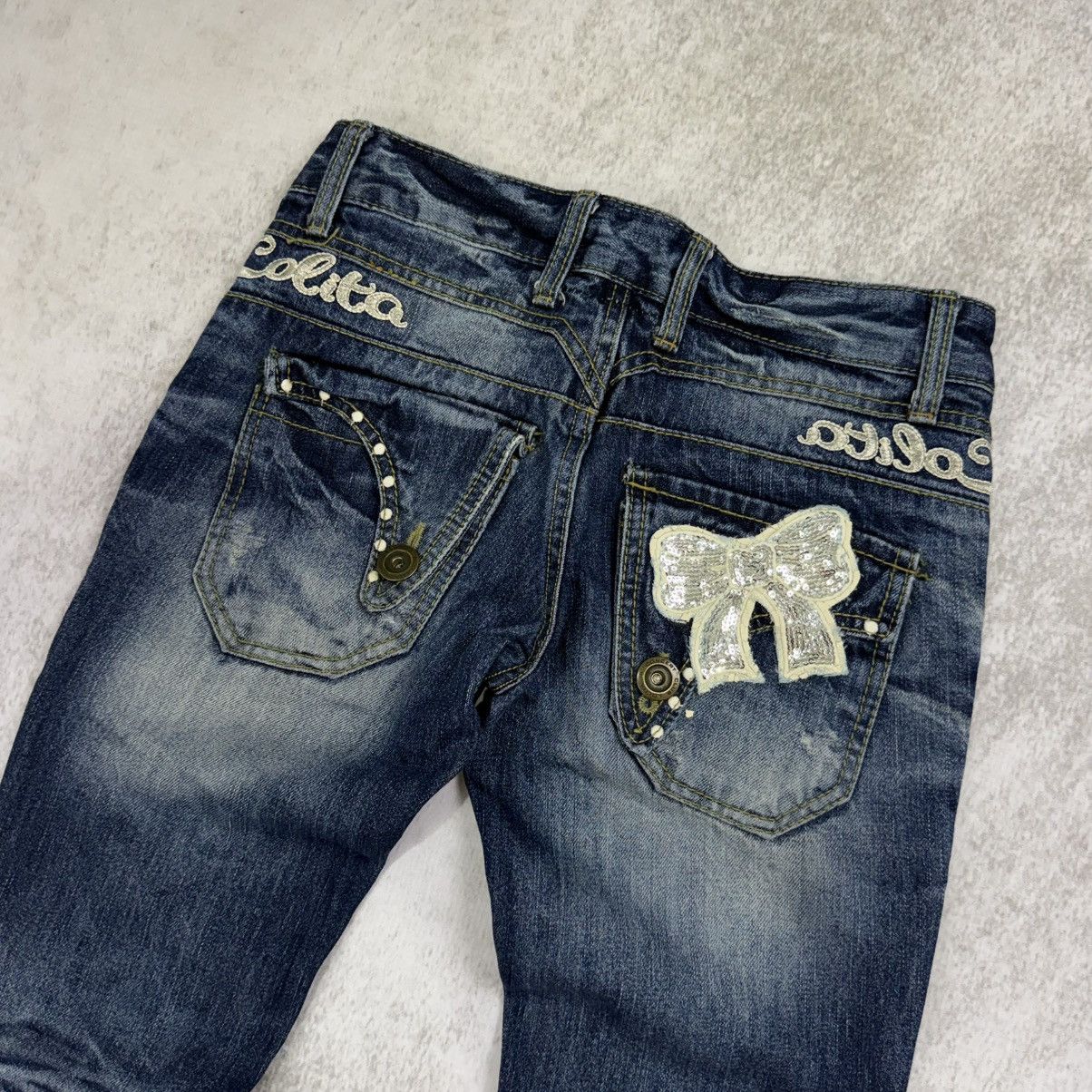 Japanese Brand Y2K yoshitomo nara lolita washed distressed flared jeans Size 32" / US 10 / IT 46 - 7 Thumbnail