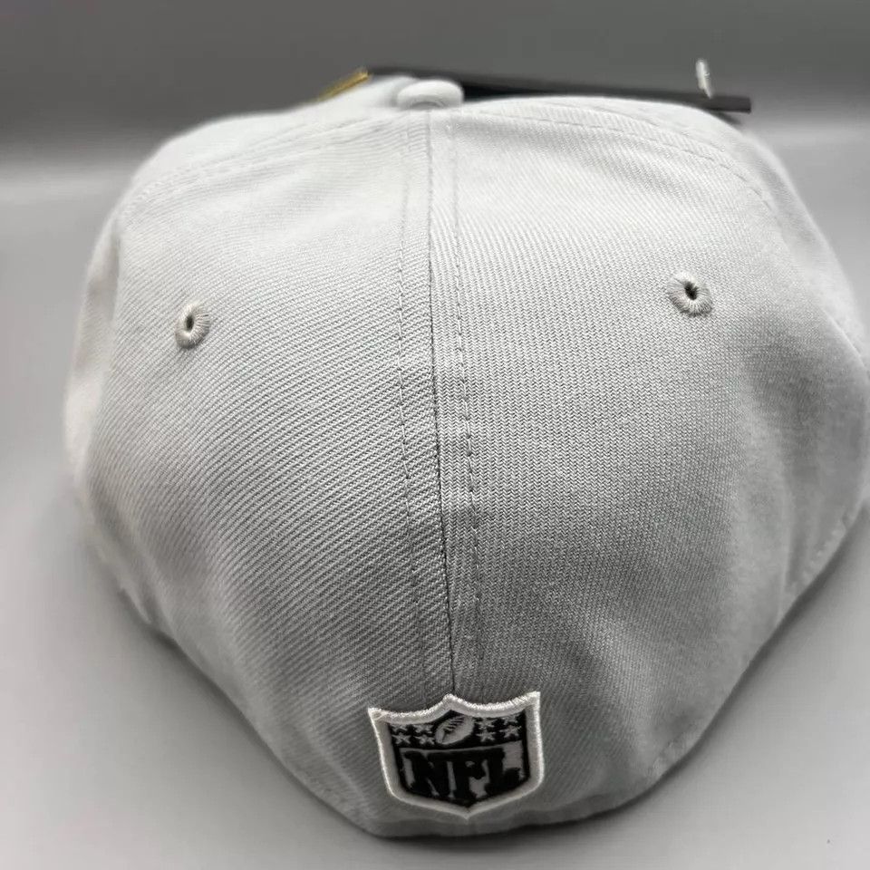 New Era Las Vegas Raiders Paper Planes Roc Nation Hat Men 8 Size ONE SIZE - 6 Thumbnail