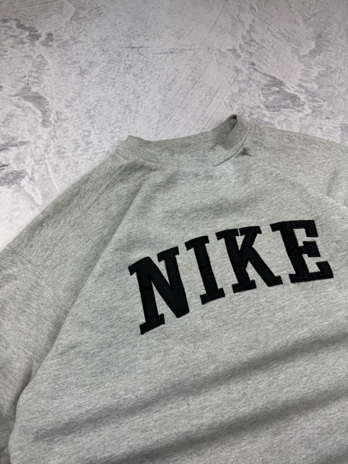 Nike × Vintage NIKE VINTAGE CENTER LOGO OVERSIZE BOXY SWEATSHIRT Size US L / EU 52-54 / 3 - 3 Thumbnail