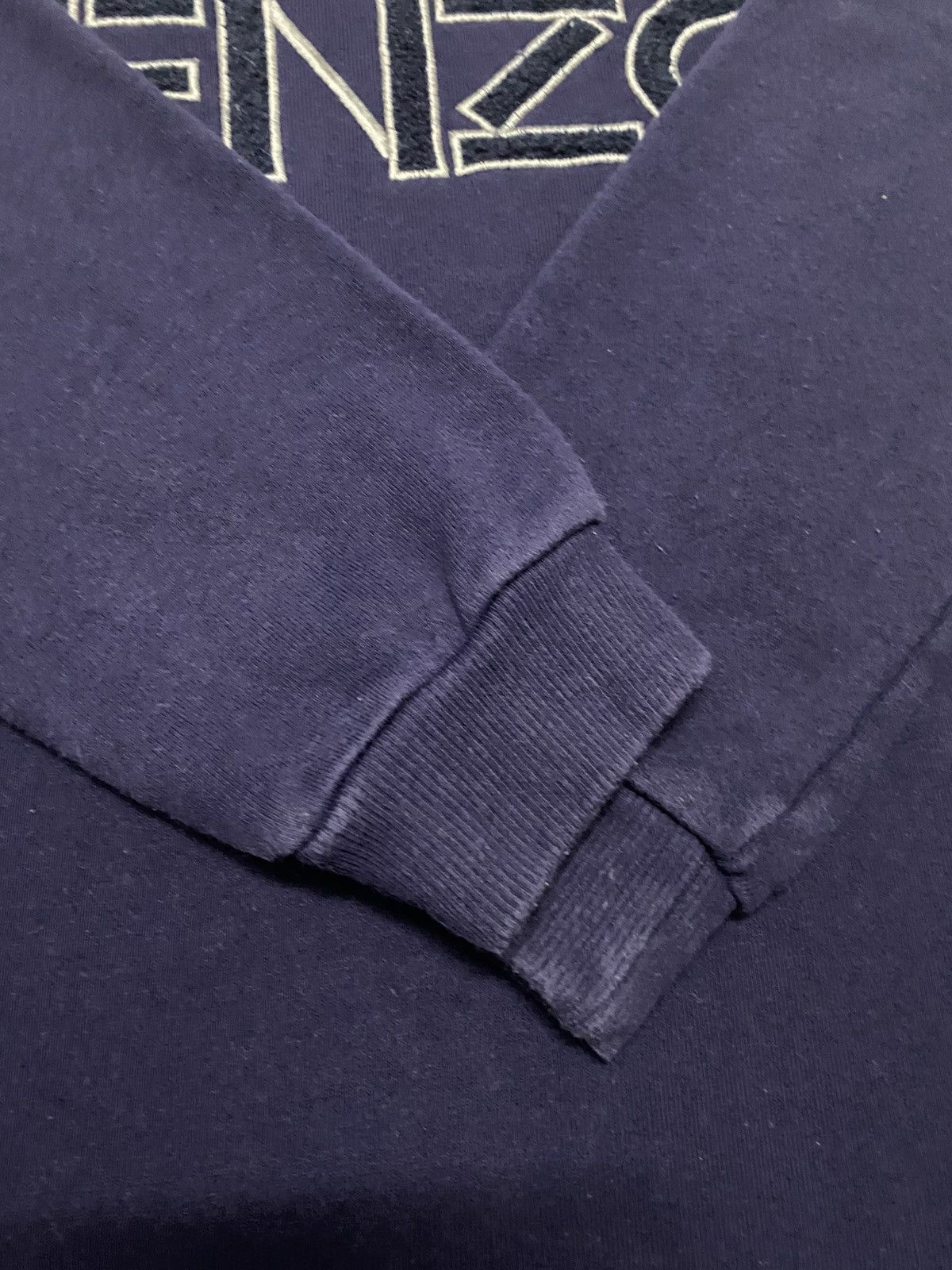 Kenzo Vintage Kenzo Spell Out Navy Blue Sweatshirt Size US L / EU 52-54 / 3 - 3 Thumbnail