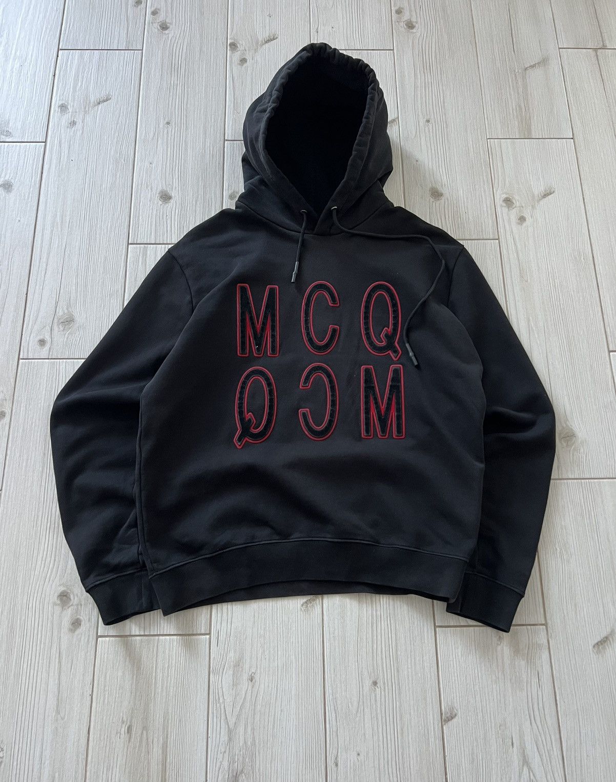 Alexander McQueen MCQ Alexander McQueen Hoodie Logo Reverse Vintage Size US S / EU 44-46 / 1 - 6 Thumbnail