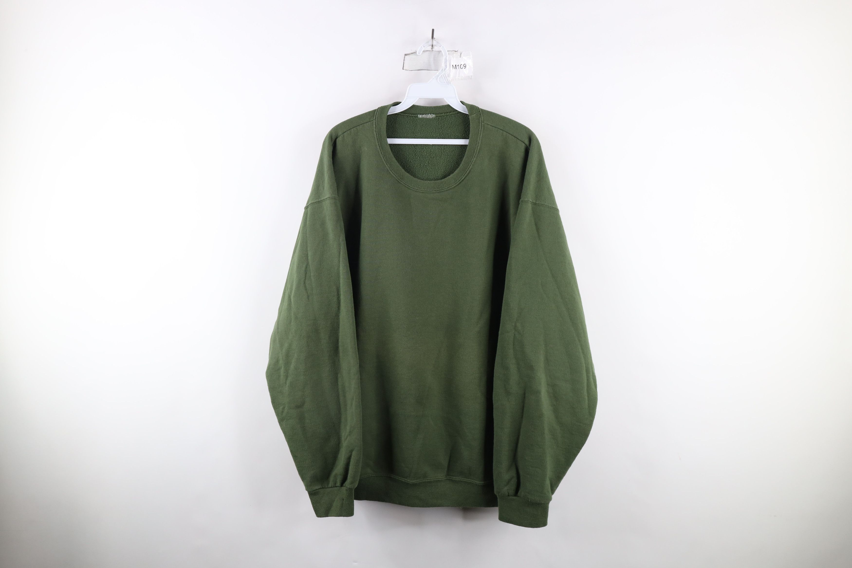 Vintage Vintage 90s Streetwear Blank Crewneck Sweatshirt Army Green Size ONE SIZE - 1 Thumbnail
