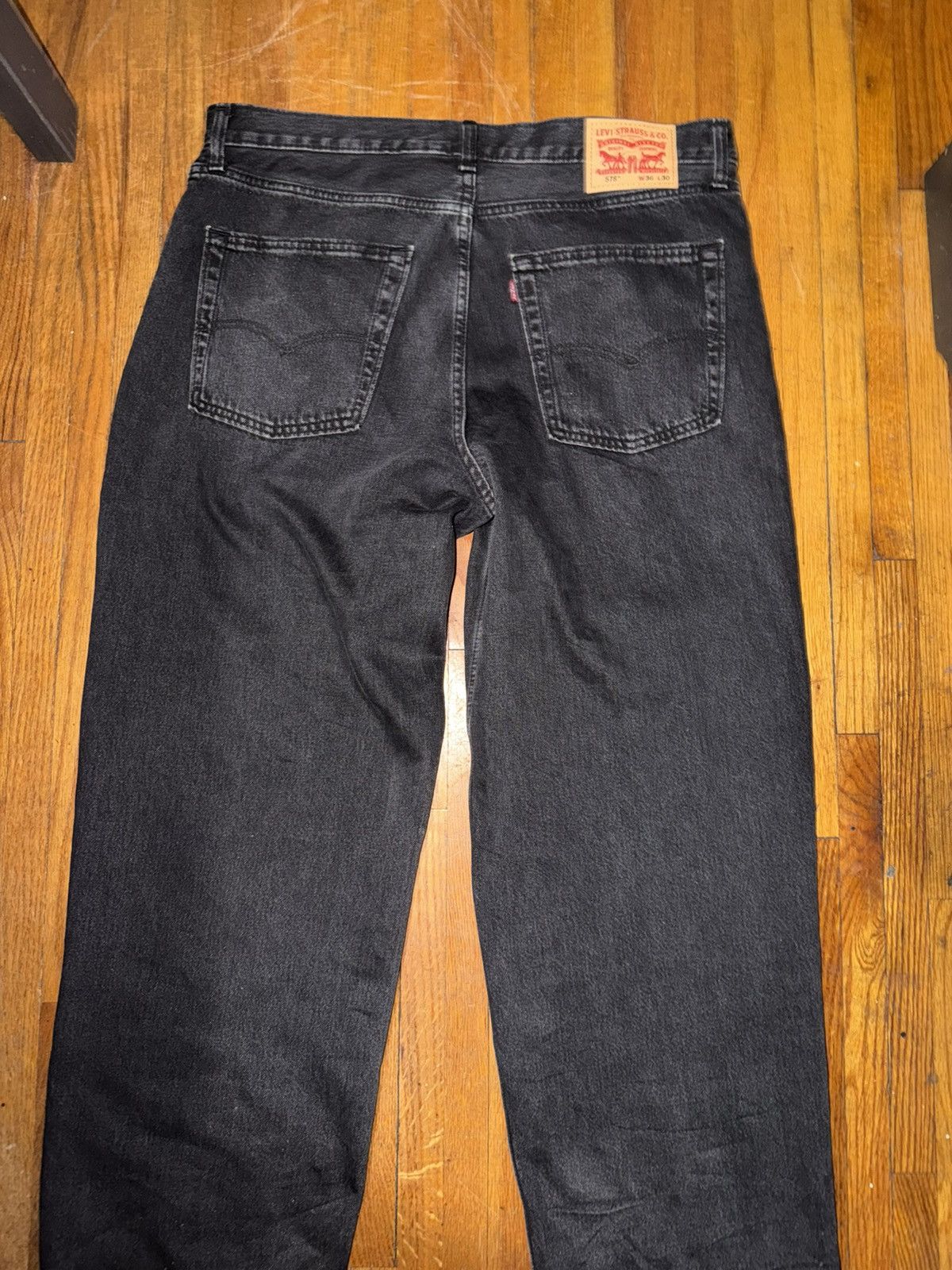 Levi's Levis Jeans 36W-32L Brand New Size US 36 / EU 52 - 2 Thumbnail