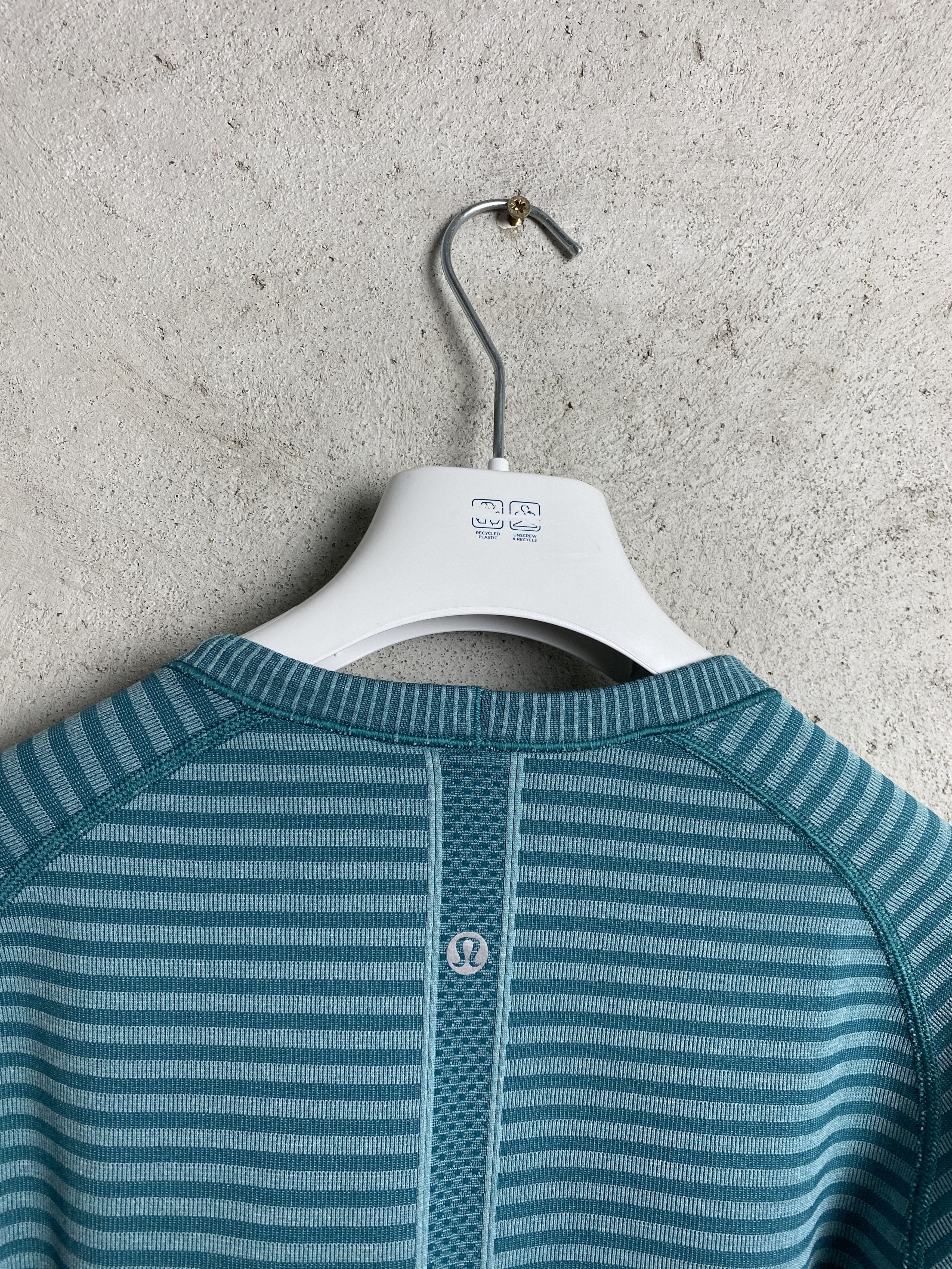 Lululemon Lululemon Swiftly tech long sleeve striped gym yoga pilates Size M / US 6-8 / IT 42-44 - 3 Thumbnail