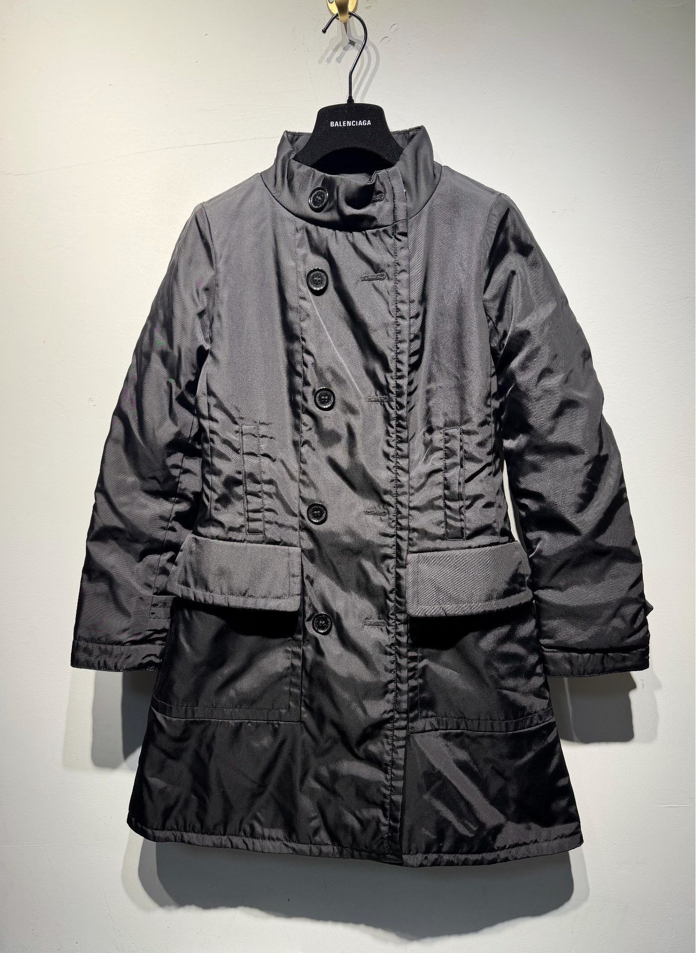 Prada Prada Long Down Jacket 40 Women Size M / US 6-8 / IT 42-44 - 1 Thumbnail